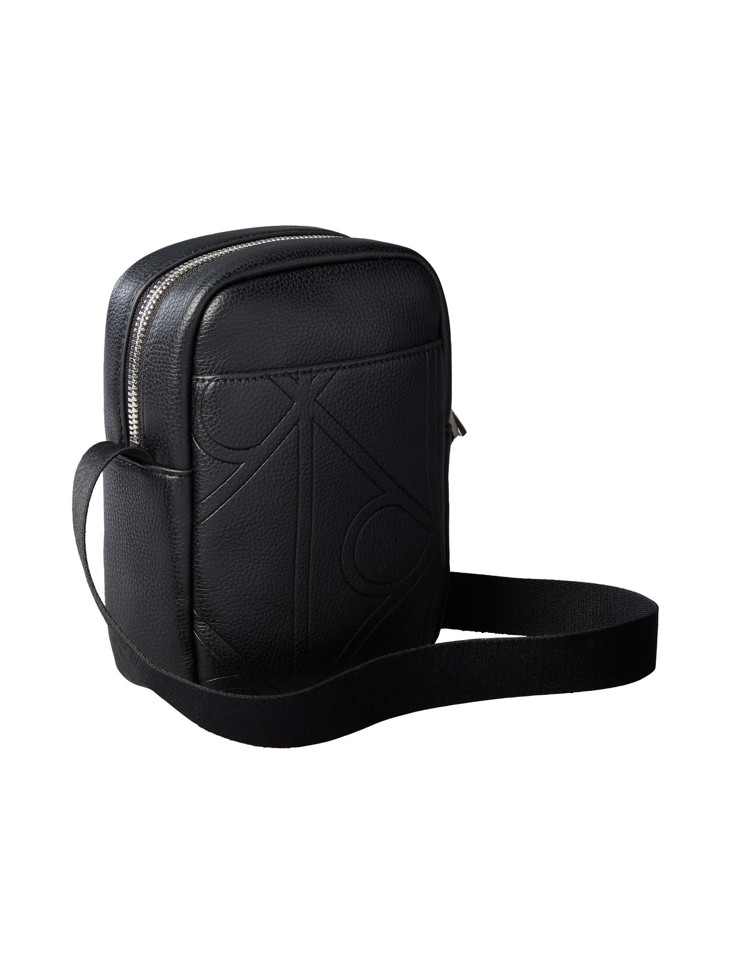 Calvin Klein Umhängetasche EMBLEM AOP EMBOSS SLIM REPORTER, Schultertasche, Mini Bag mit CK-Logoschriftzug