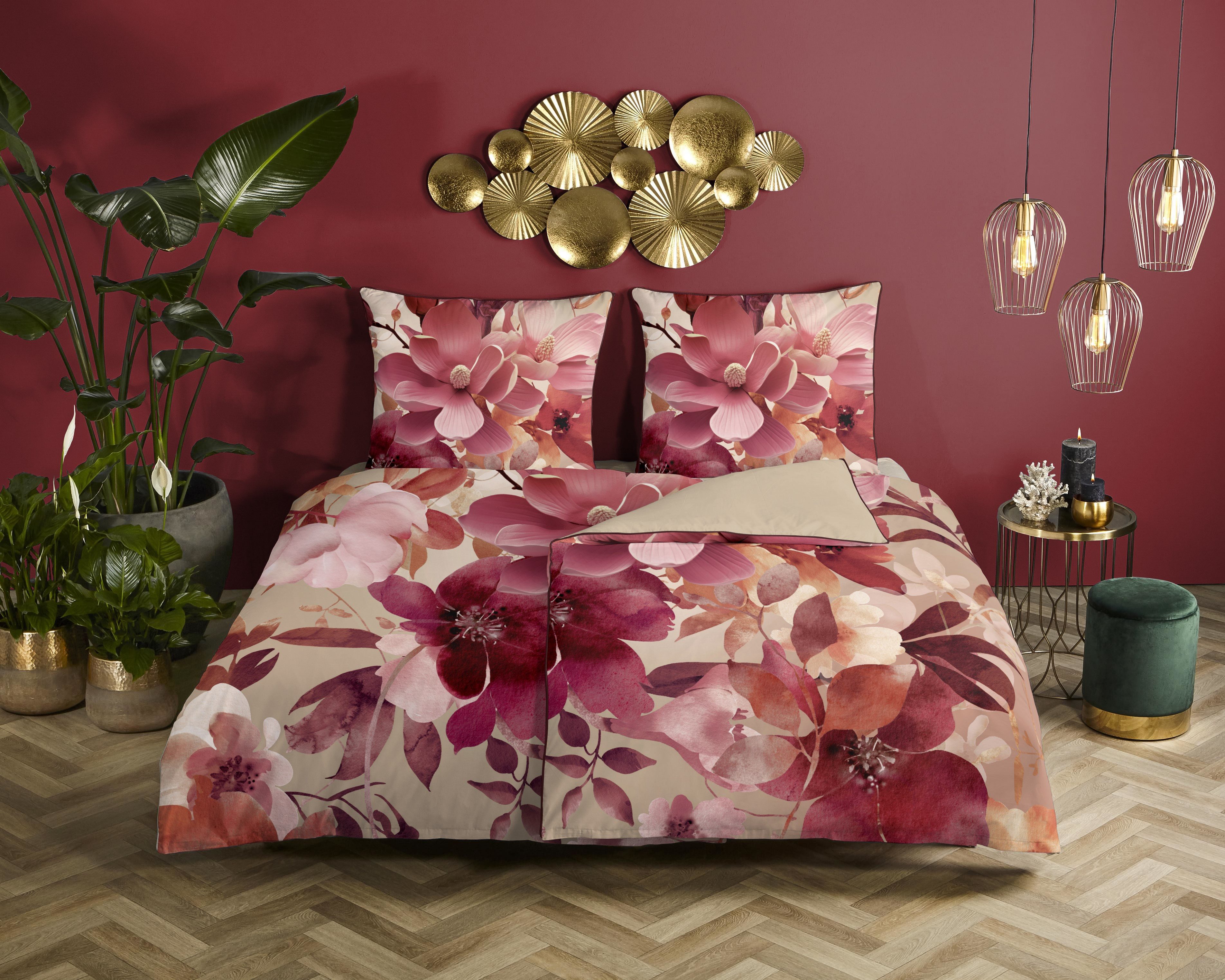 Descanso Wendebettwäsche Chaja, Mako-Satin, Renforcé, Satin, 2 teilig, Satin, Reißverschluss, Paspel, Biese, Wendeoptik, Blumen, Bordeaux