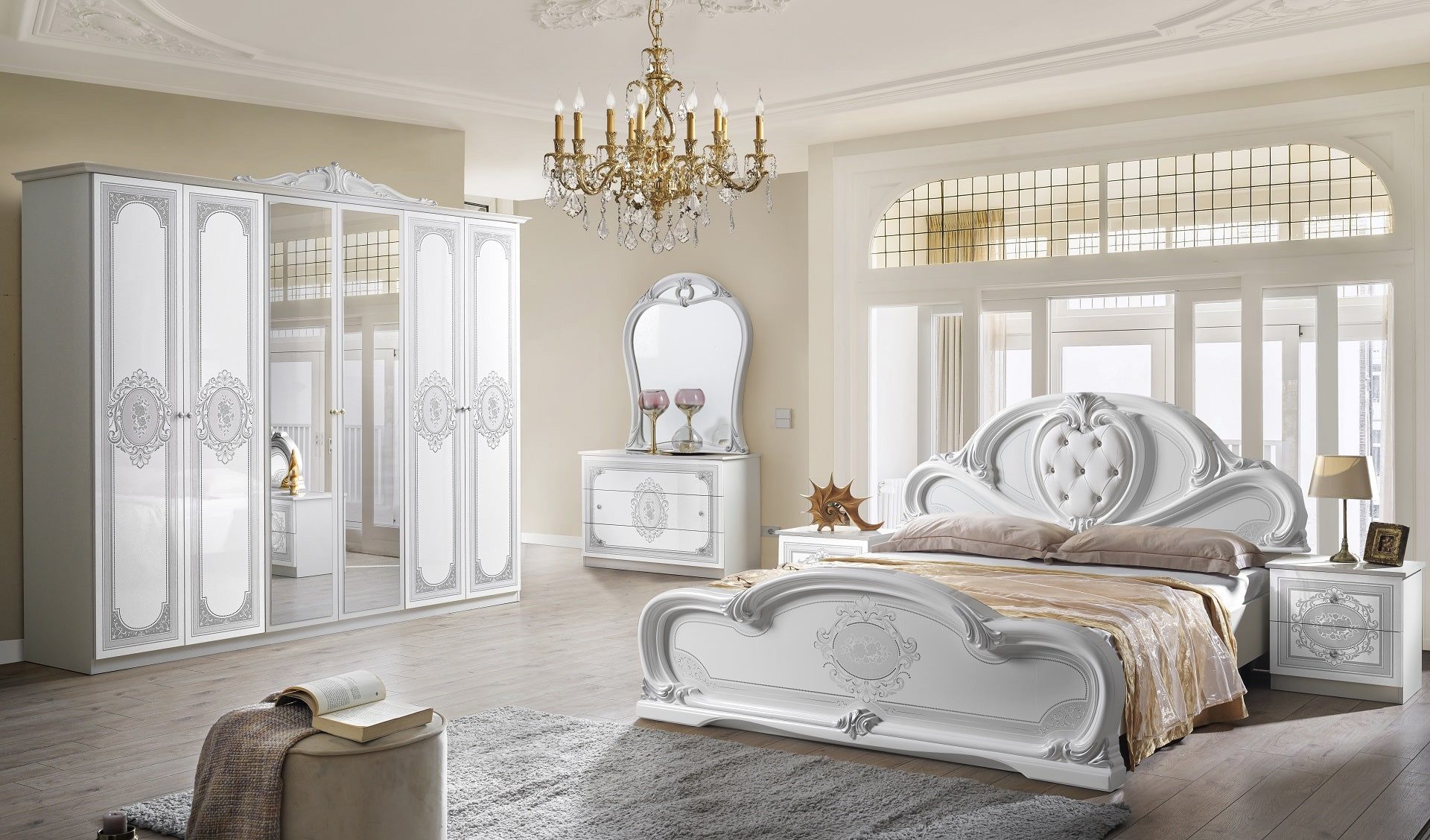 Interdesign24 Schlafzimmer-Set Clara, (6-Teilig, inkl. Spiegeltüren und Polsterung, mit silberfarbenen Verzierungen im ausgefallenem Barock-Stil), in Hochglanz Weiß/Silber