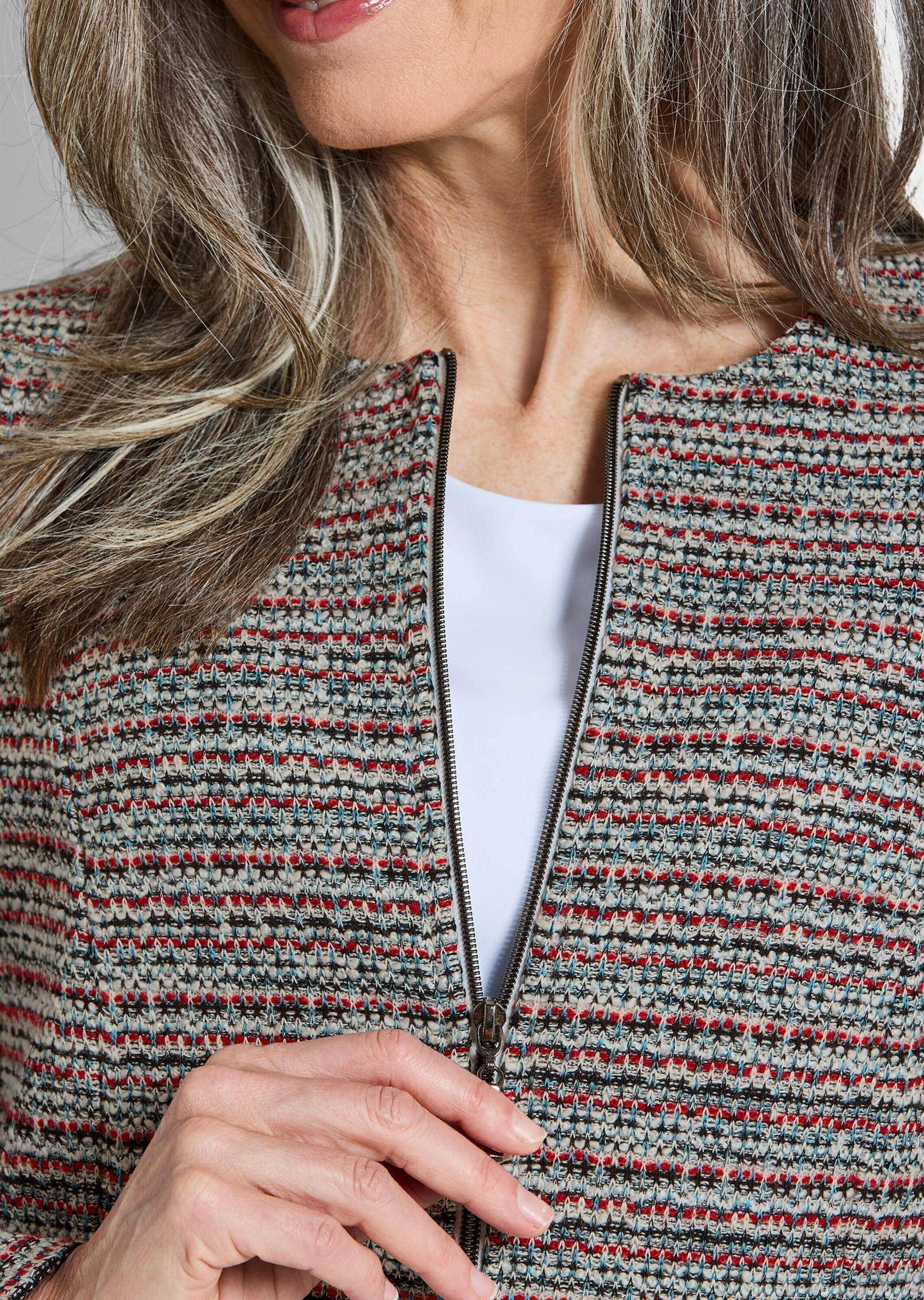 GOLDNER Jerseyblazer Kurzgröße: Jerseyblazer mit Glanzakzenten Baumwolljacke mit Rundhals, Reißverschluss, Teilungsnähten und Langarm