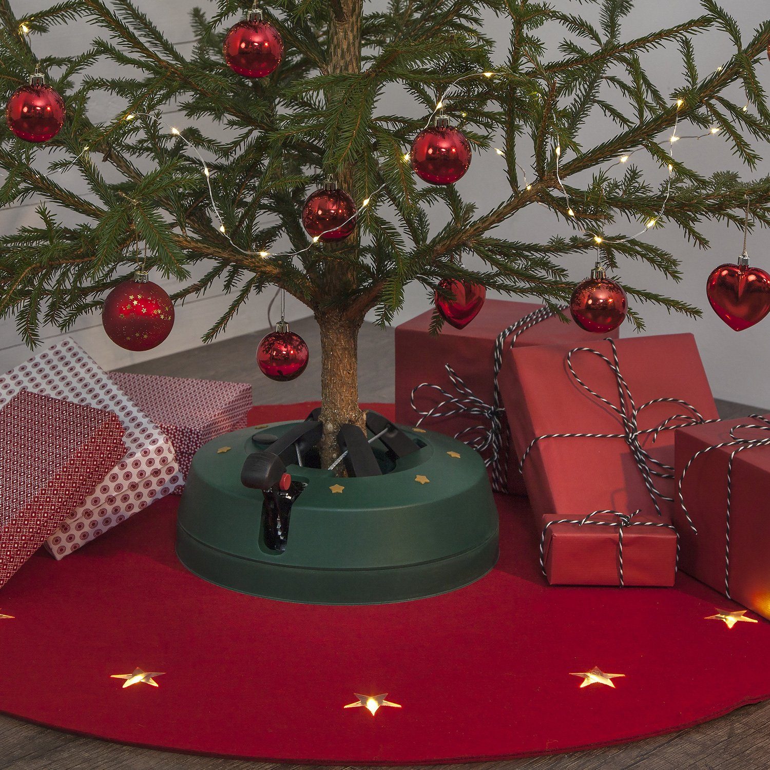 Weihnachtsbaumständer Christbaumständer (1-tlg) STAR Wassertank 2,2m bis 1,3l TRADING Baumöhe