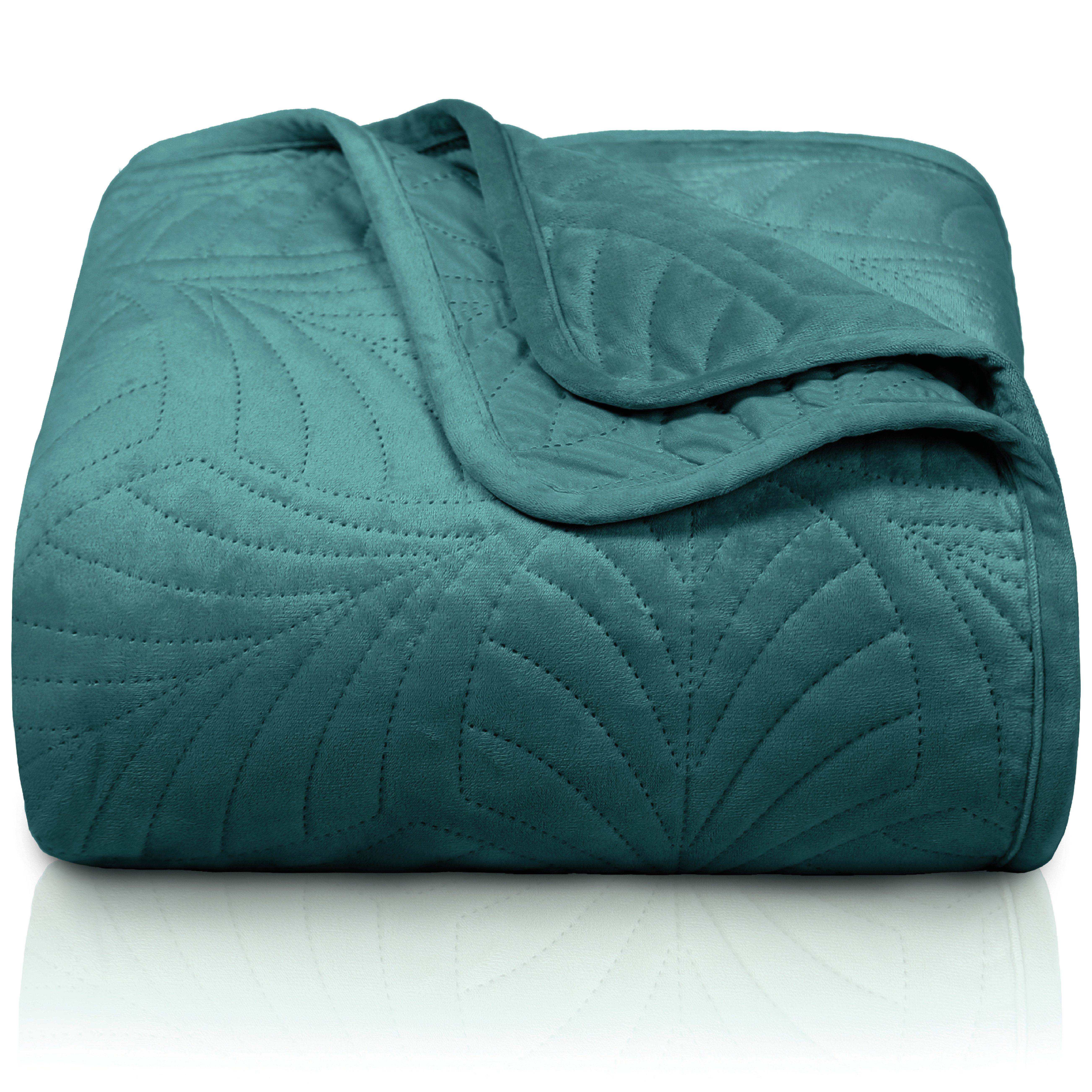 Gräfenstayn Tagesdecke Gräfenstayn Premium Tagesdecke mit nahtloser Steppung & Blatt-Design, Gräfenstayn Premium Tagesdecke mit nahtloser Steppung & Blatt-Design