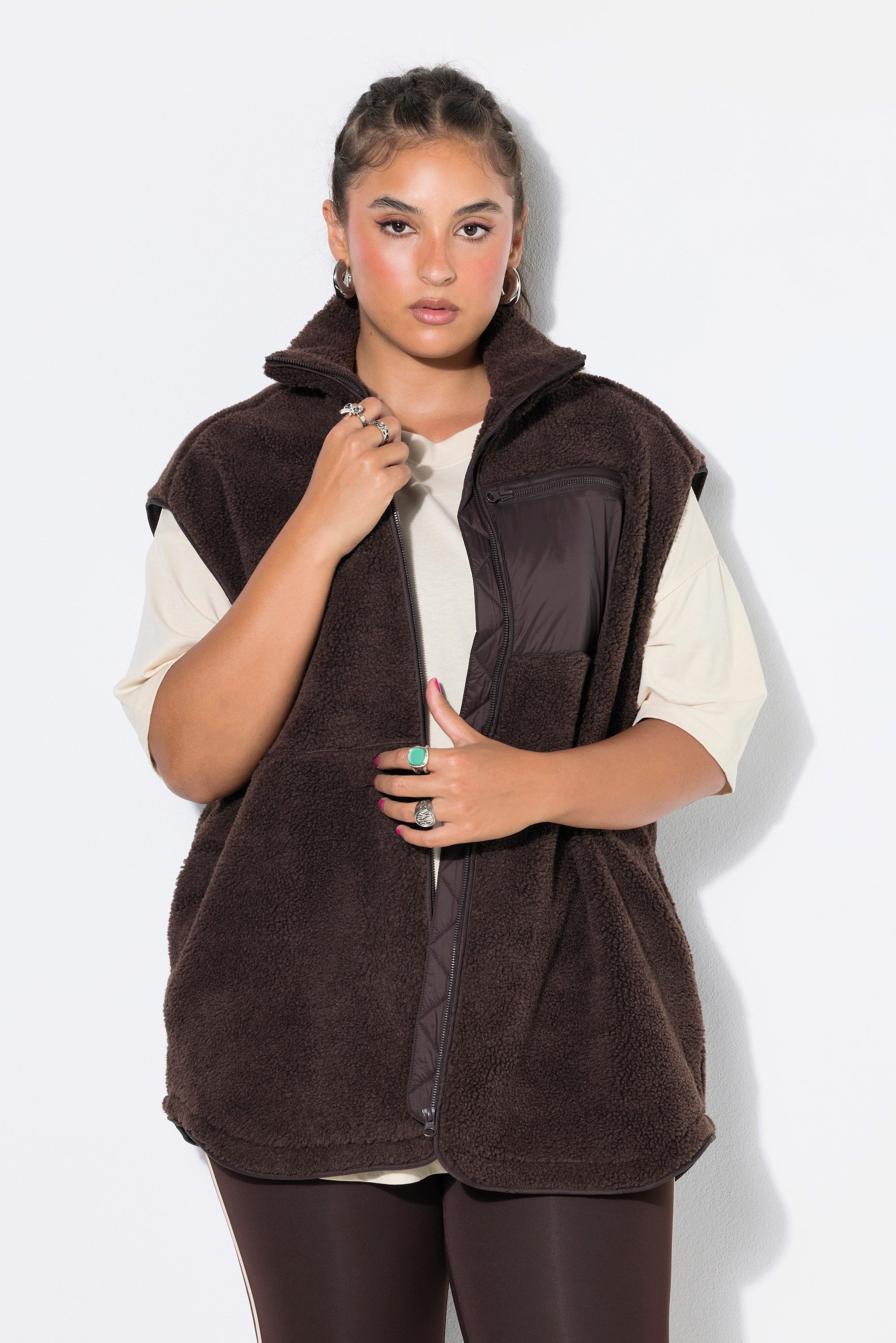 Studio Untold Steppweste Teddyfell-Weste Oversize Shape Zipptasche