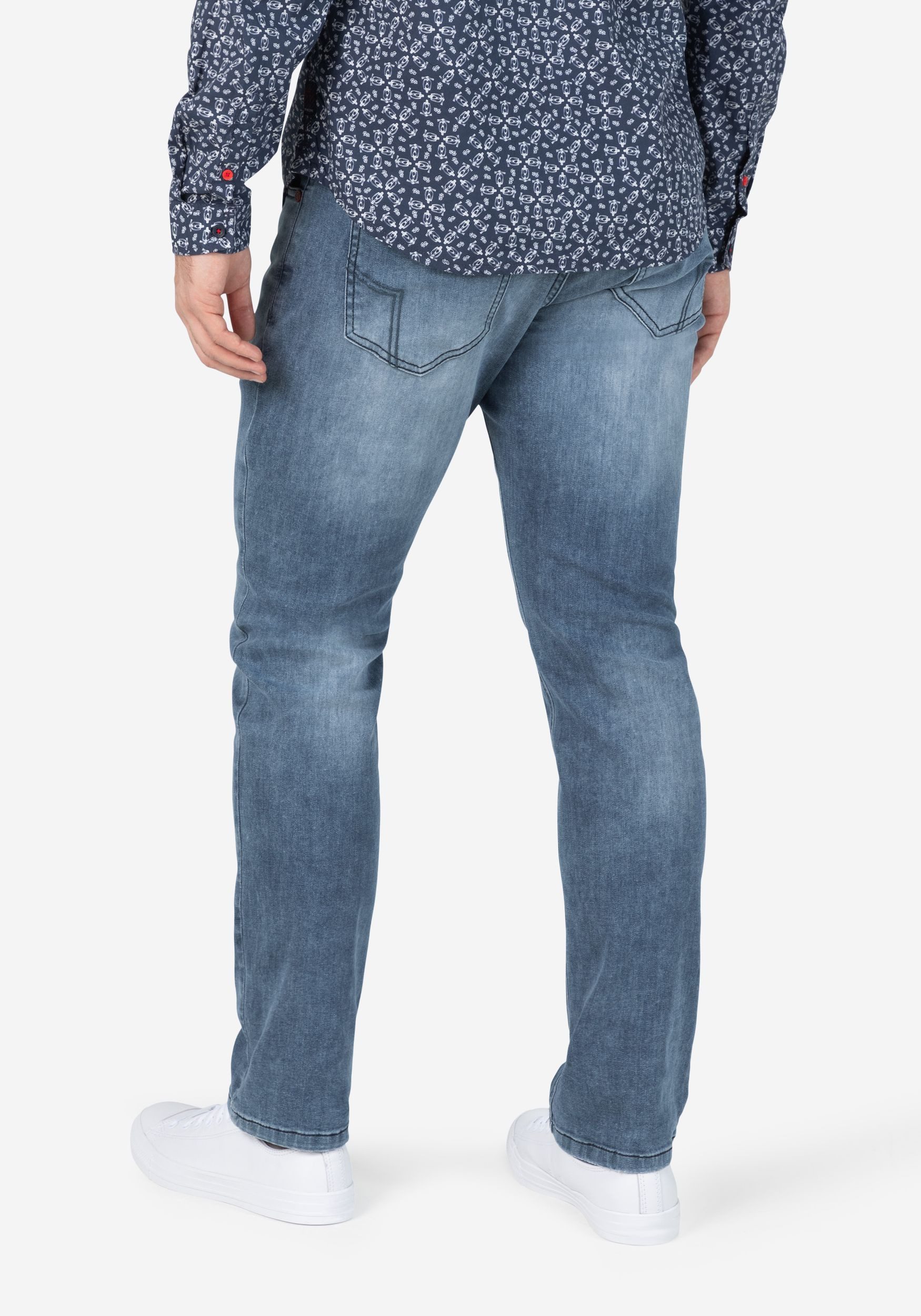 TIMEZONE Slim-fit-Jeans Modisches Design mit Abnutzungsdetails und Knopfleiste für Baumwolle unifarben elastisch Reißverschluss casual-Style