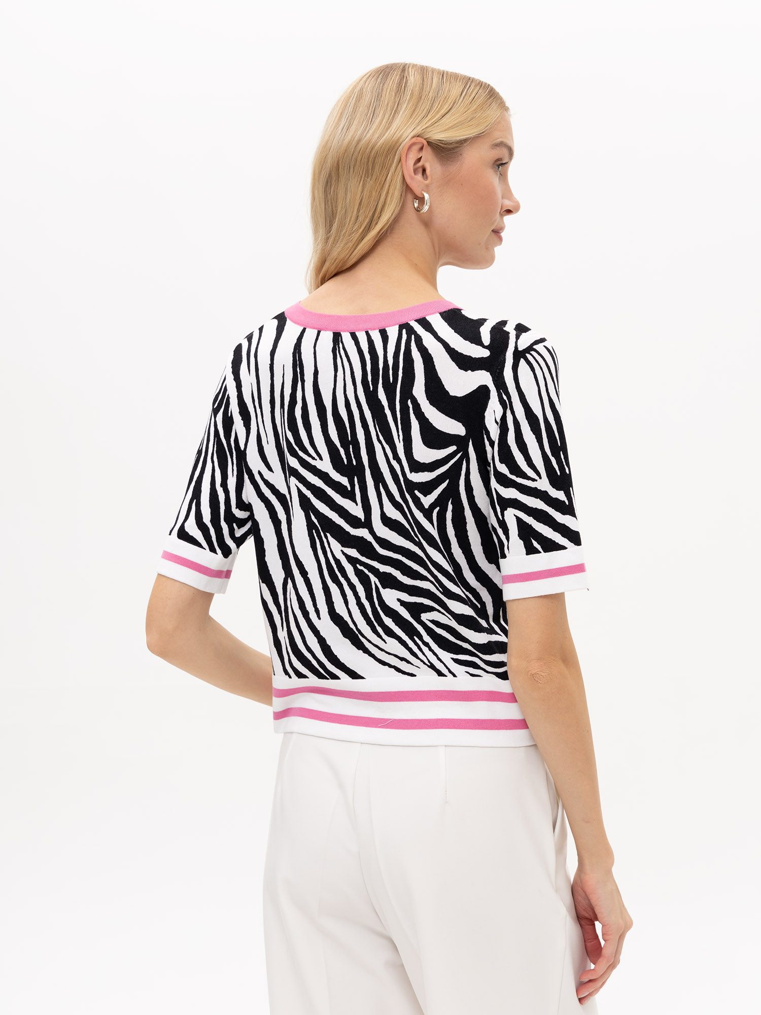 Passioni Cardigan mit pinker Knopfleiste pinke Knopfleiste – Bild 4 von 4