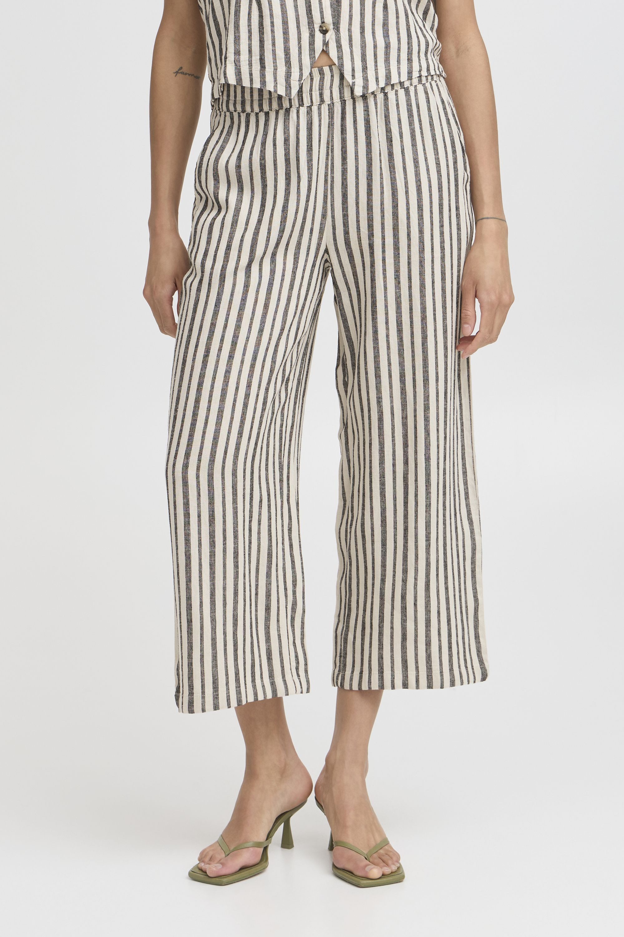 b.young Stoffhose BYFALAKKA CROP PANTS - günstig online kaufen