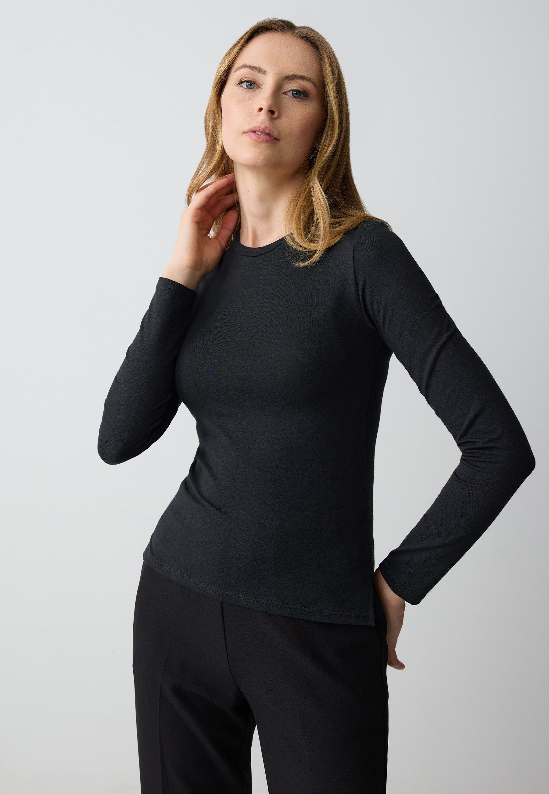 Blusentop Slim Fit Langarm-Basic-Bluse Mit Rundhalsausschnitt