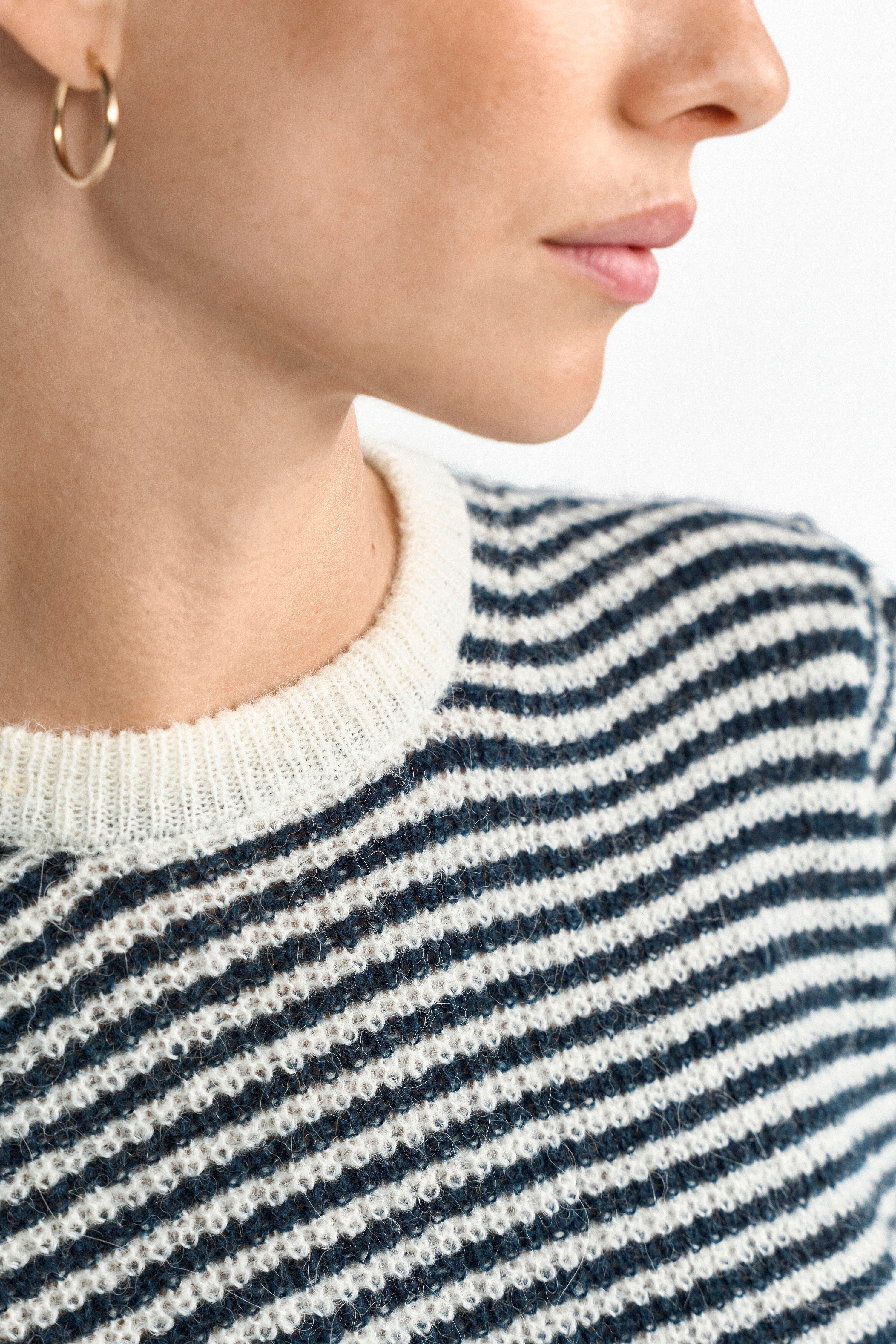 RICHROYAL Strickpullover Kastiger Schnitt, Puffärmel, Rundhals, günstig online kaufen