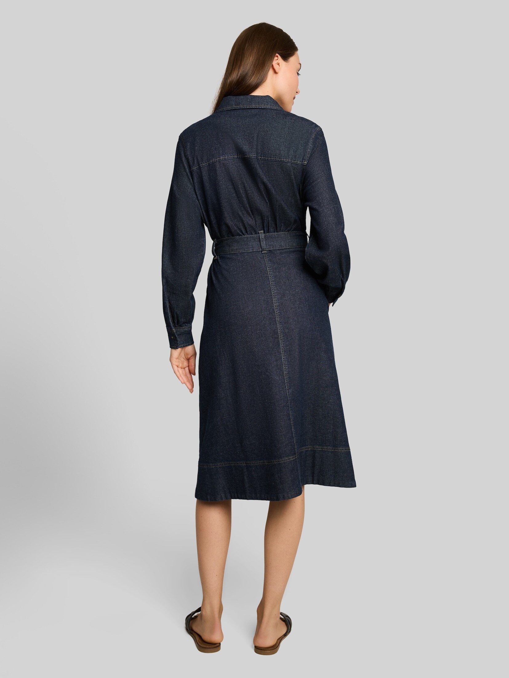 TOM TAILOR Sommerkleid Kleider & Jumpsuits Loose Fit Jeanskleid mit Gürtel