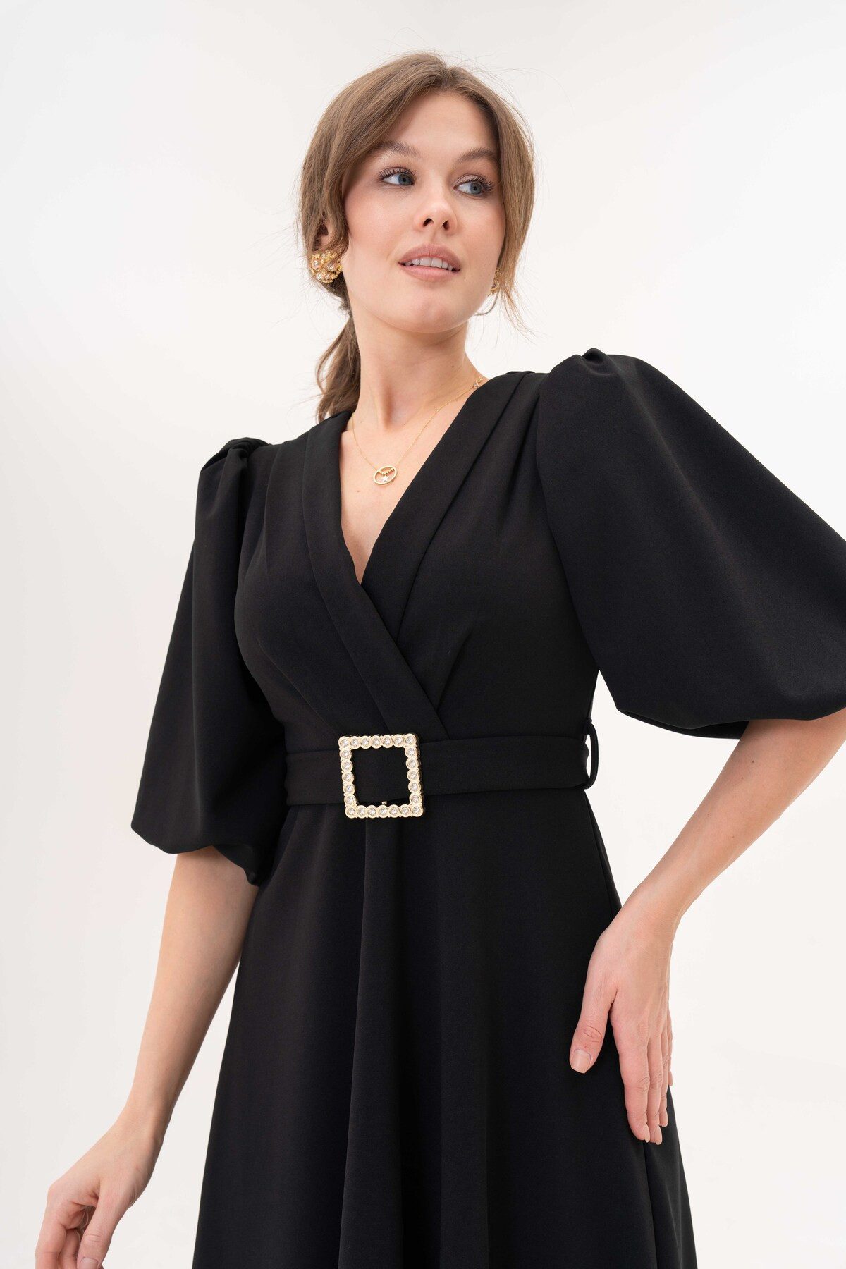 WOMAN VISION Midikleid Kurzärmeliges, tailliertes Midikleid mit V-Ausschnitt und ausgestellte – Bild 4 von 5