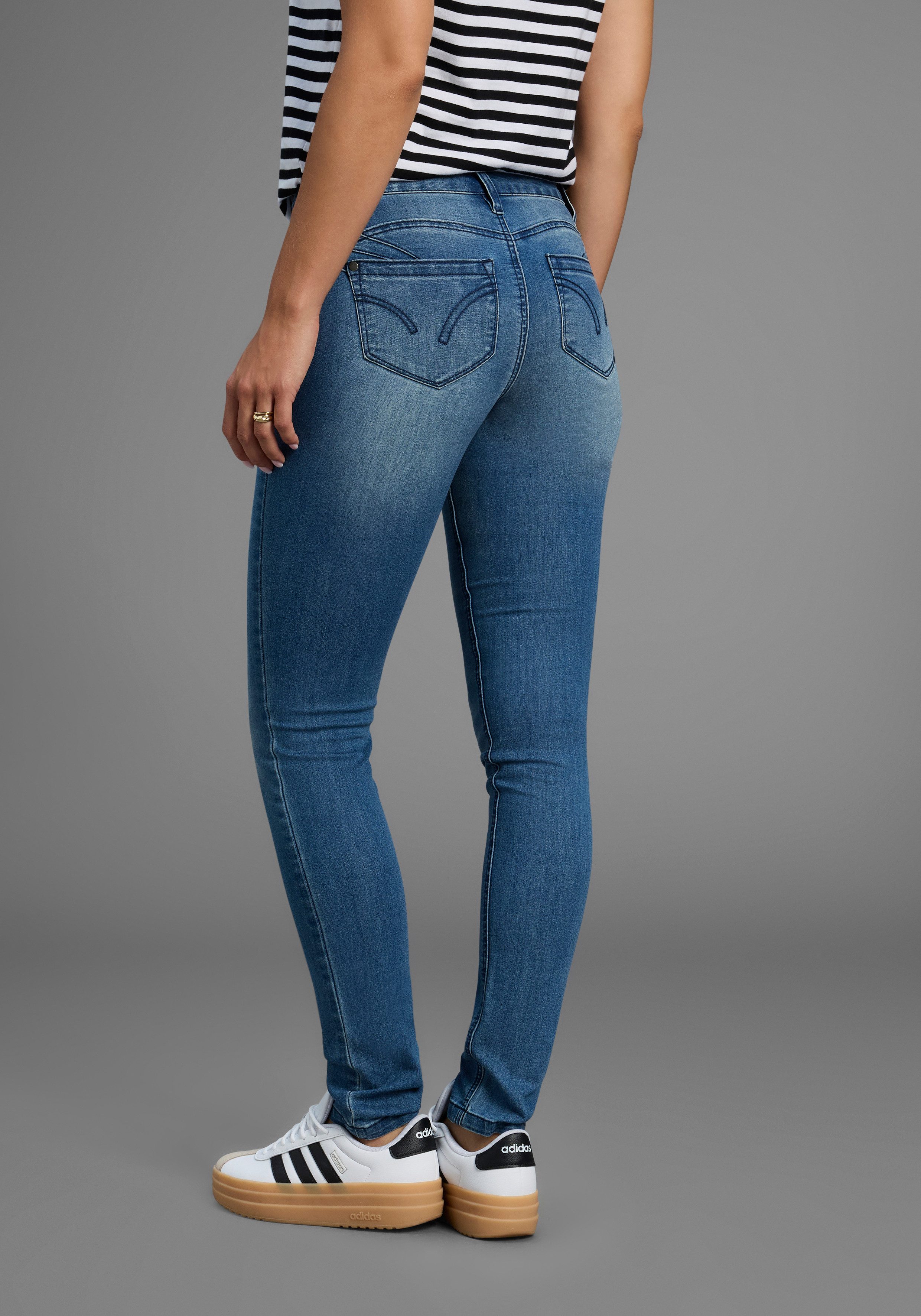 Arizona Skinny-fit-Jeans Shaping skinny Passform, normale Leibhöhe, in Stretch-Qualität, Used-Look