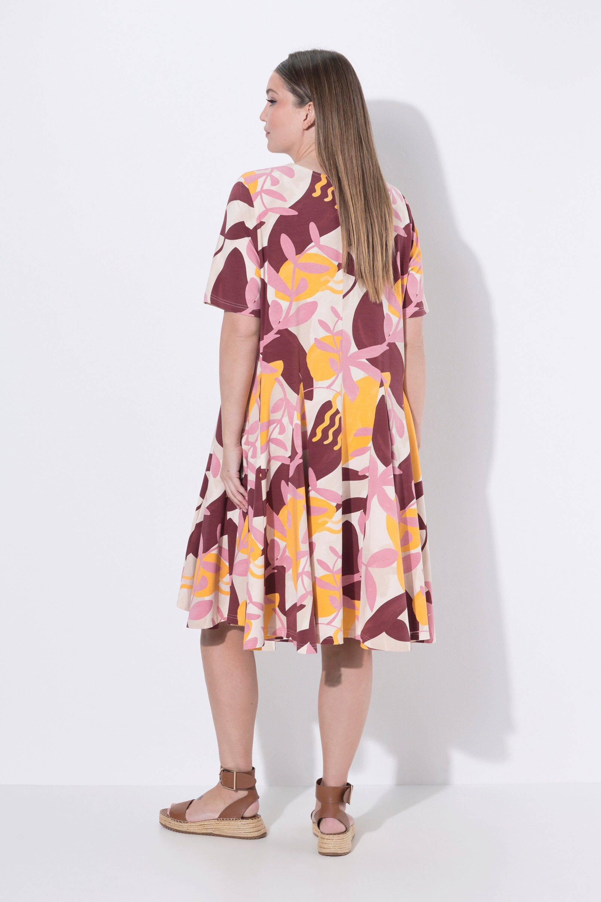 Ulla Popken Midikleid Jerseykleid Godetfalten Tunika-Ausschnitt