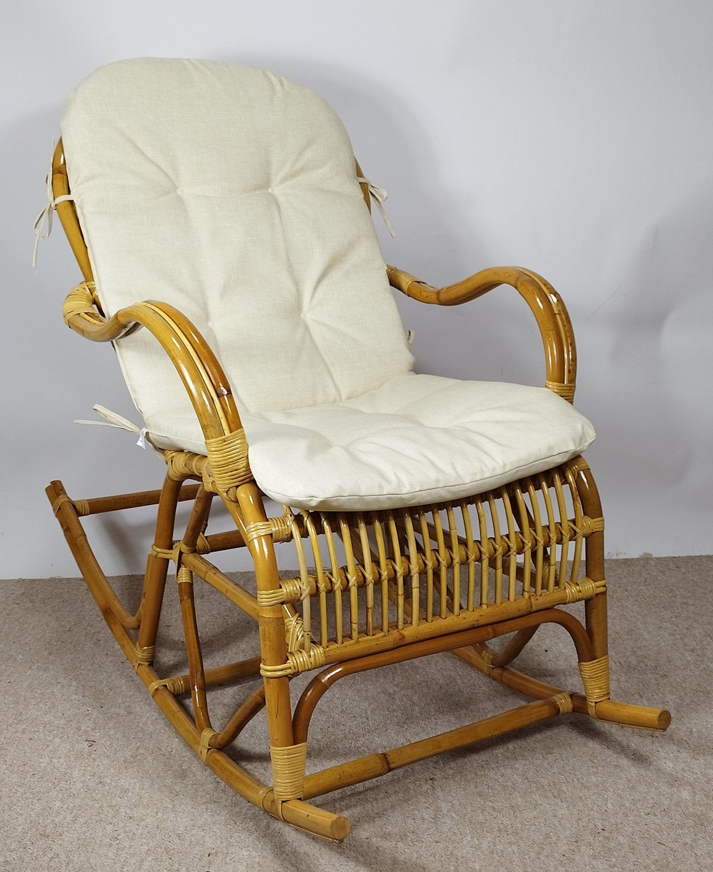 Rattani Schaukelstuhl Rattan Schaukelstuhl Semanbo Rocking Chair + Polster