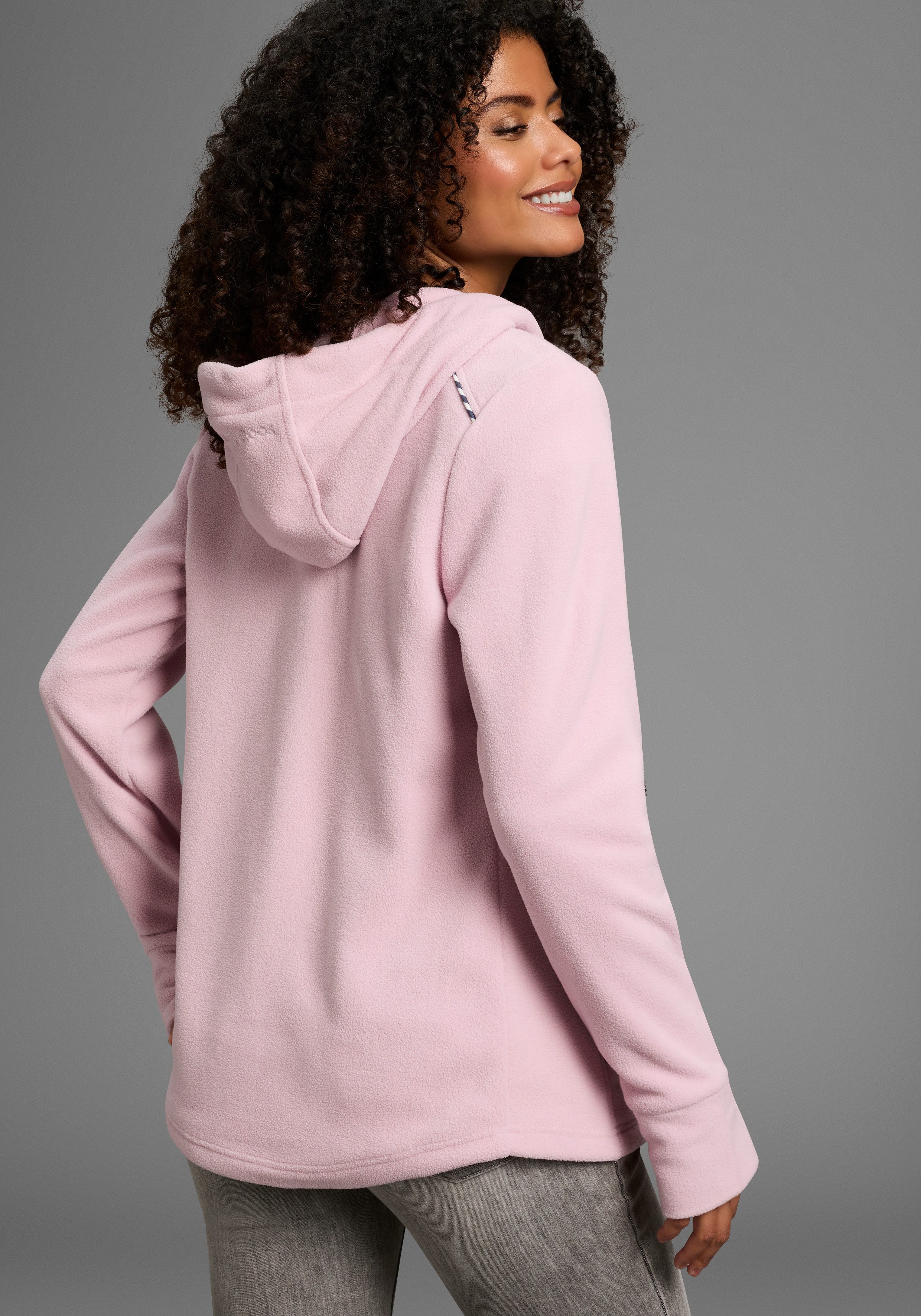 KangaROOS Fleecejacke figurbetonte Passform, mit Kapuze und Kordelzug, Übergangsjacke. Reduzierter Preis € 34,99. Unverbindliche Preisempfehlung € 49,99, (€ 34,99 pro 1 Stk)