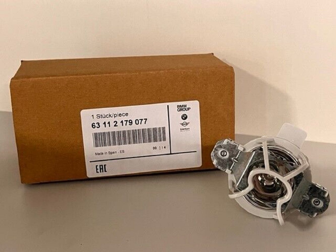 BMW Lampenfassung BMW Standlichtring Angel Eyes Lampe H6W 12V 6W 3er E90 E91 63112179077, (1-St)