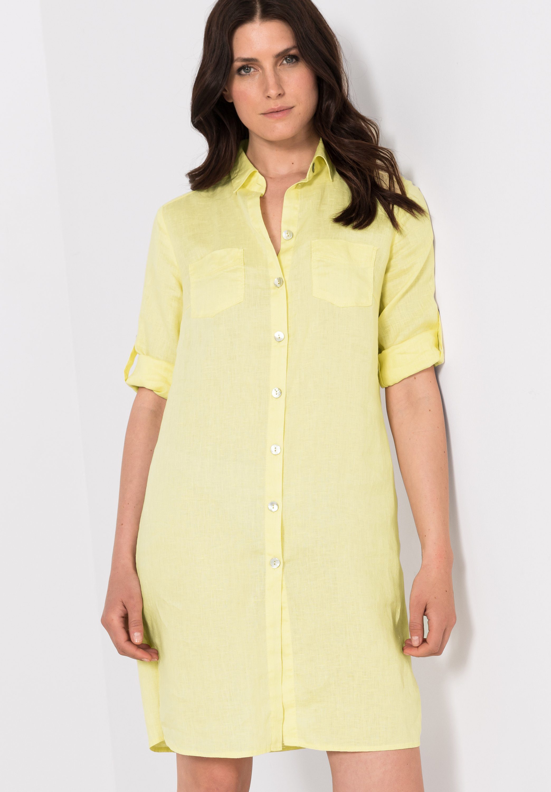 bianca Hemdblusenkleid »DILANA« mit aufgesetzten Taschen in angesagter  Trendfarbe online kaufen | OTTO