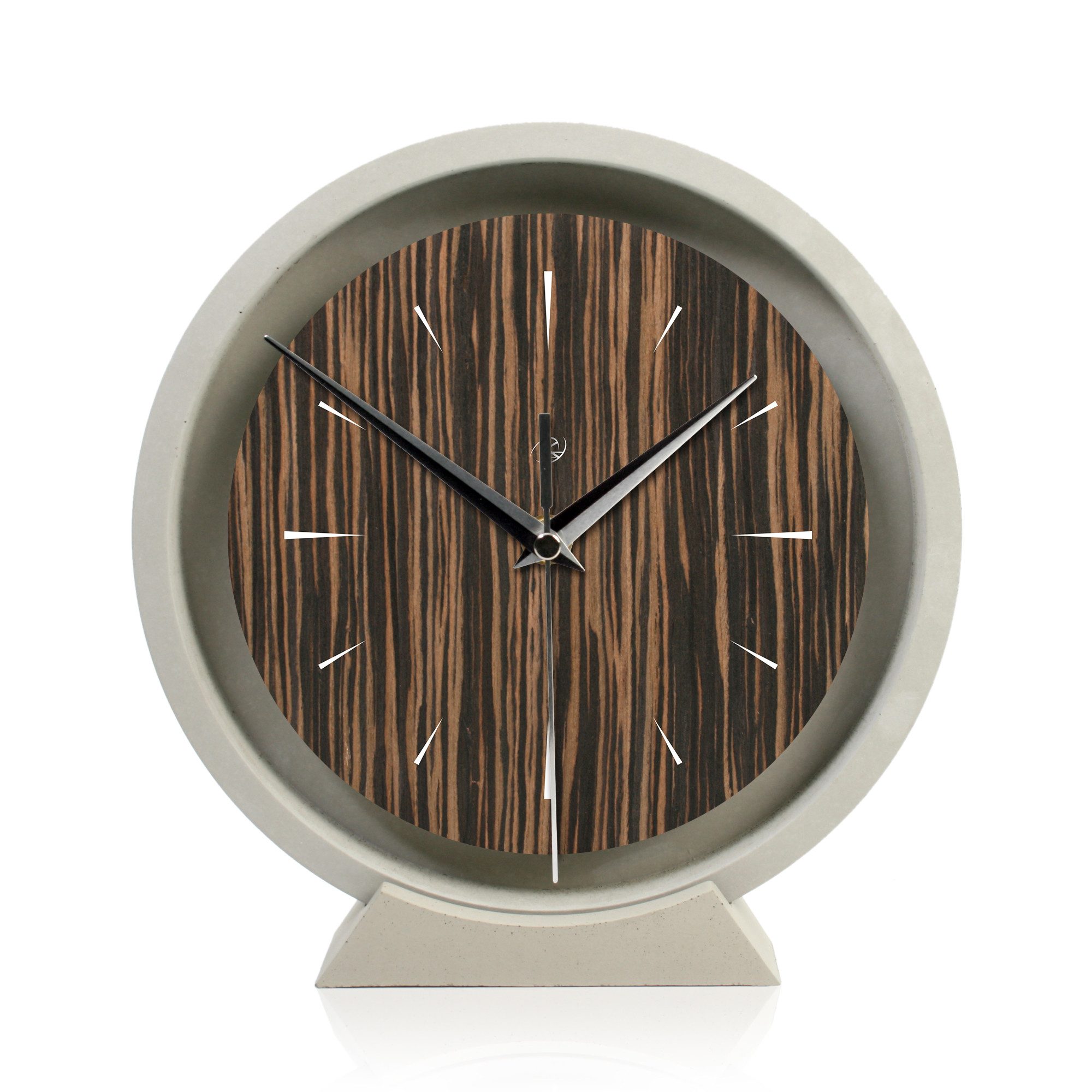 Kreative Feder Standuhr Tischuhr aus Beton günstig online kaufen