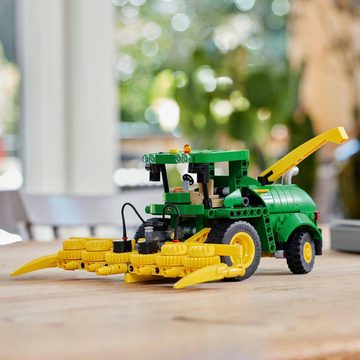LEGO® Konstruktionsspielsteine John Deere 9700 Forage Harvester (42168), LEGO Technic, (559 St), Made in Europe