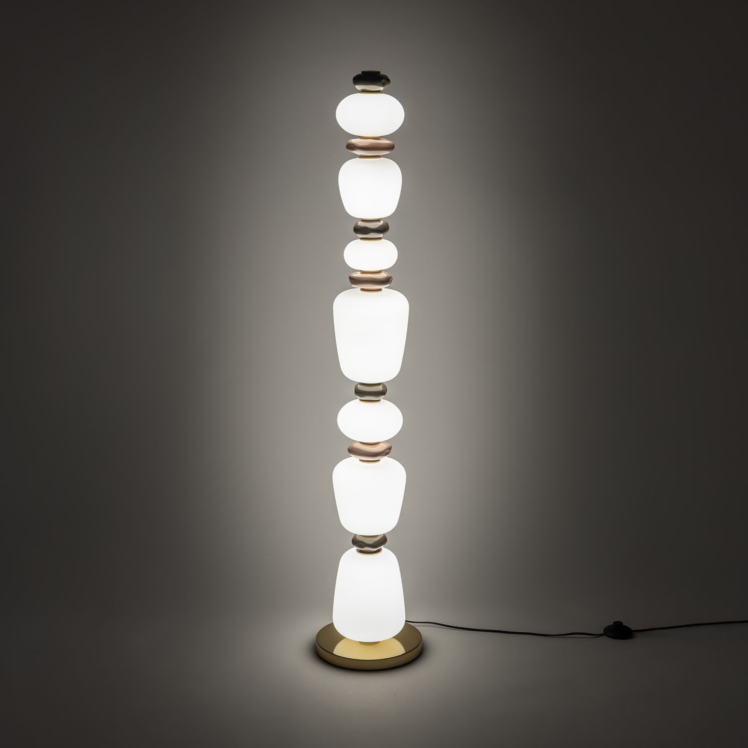 Licht-Erlebnisse Stehlampe RUDON, LED fest integriert, Warmweiß, LED Glas Keramik 130.5 cm Braun Weiß Grau rund 2700 lm Modern