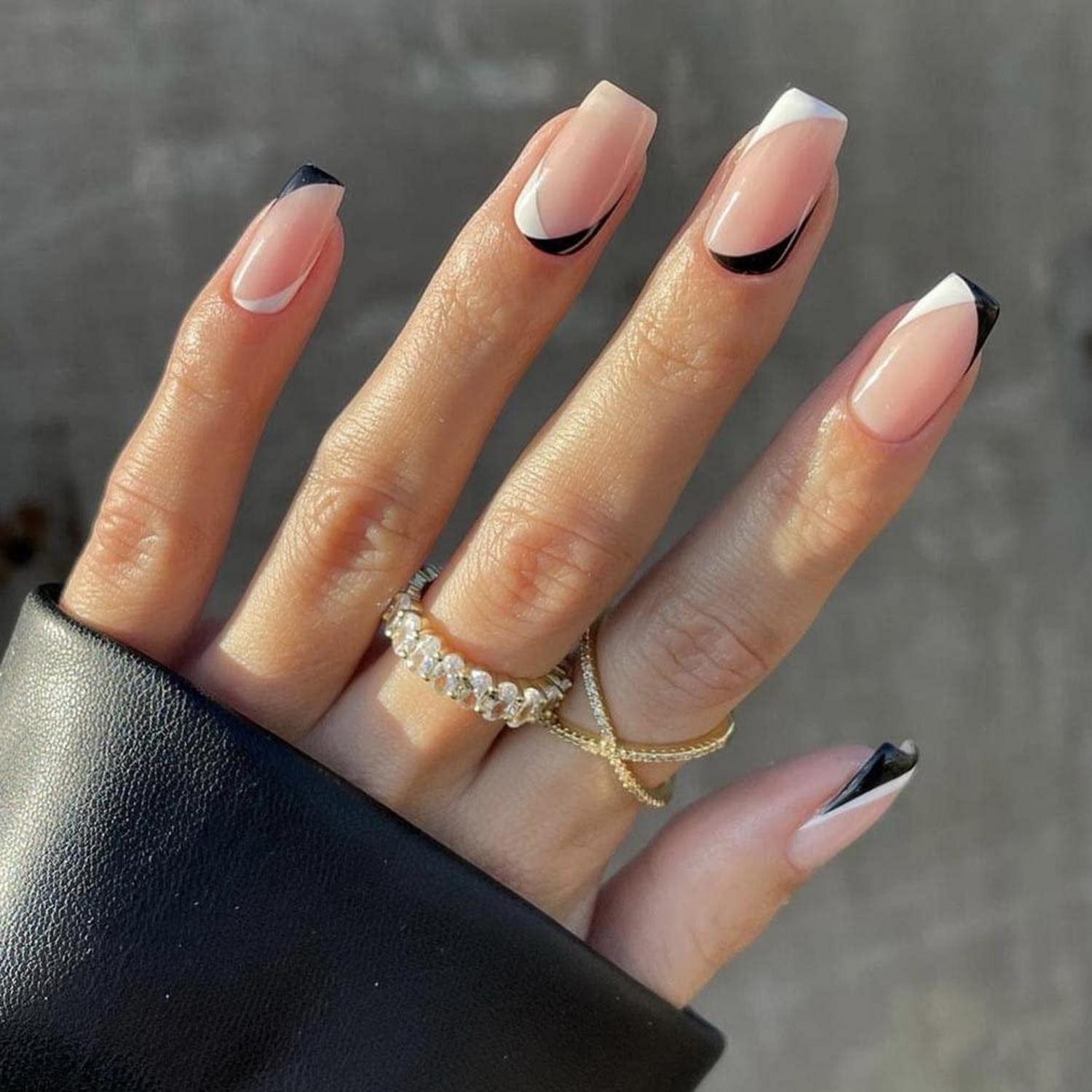 LuxusKollektion Kunstfingernägel Falsche Nägel Kurze Quadratische Französische 24Pcs Acryl Tiefschwarz