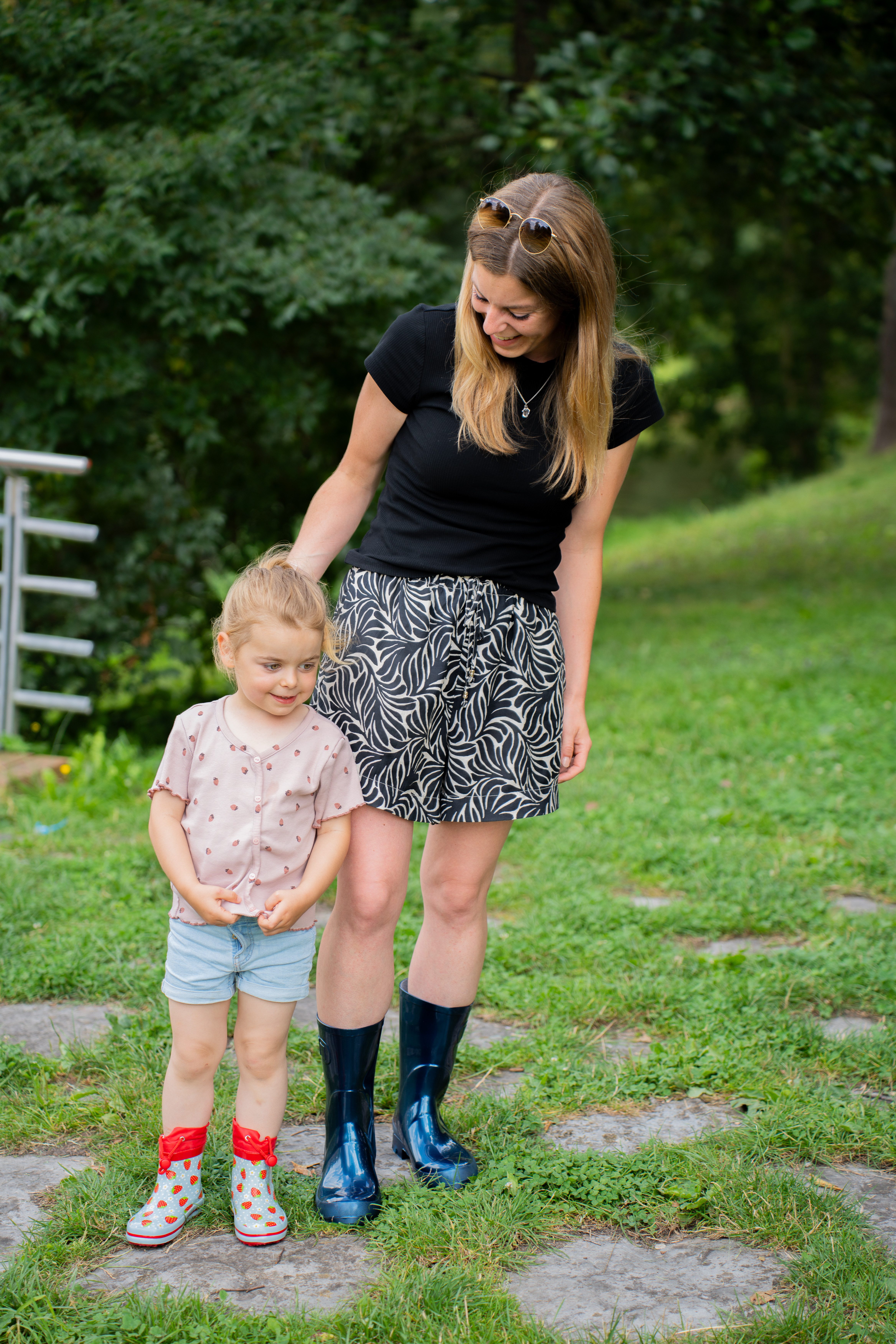 Beck Kleinkinder Gummistiefel Erdbeere Gummistiefel (wasserdicht, für trockene Füße bei Regen und Matschwetter) Naturkautschuk, flexible Laufsohle, herausnehmba – Bild 5 von 5