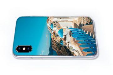 MuchoWow Handyhülle Blauer Bürgersteig in Santorini Griechenland, Handyhülle Apple iPhone Xs, Smartphone-Bumper, Print, Handy