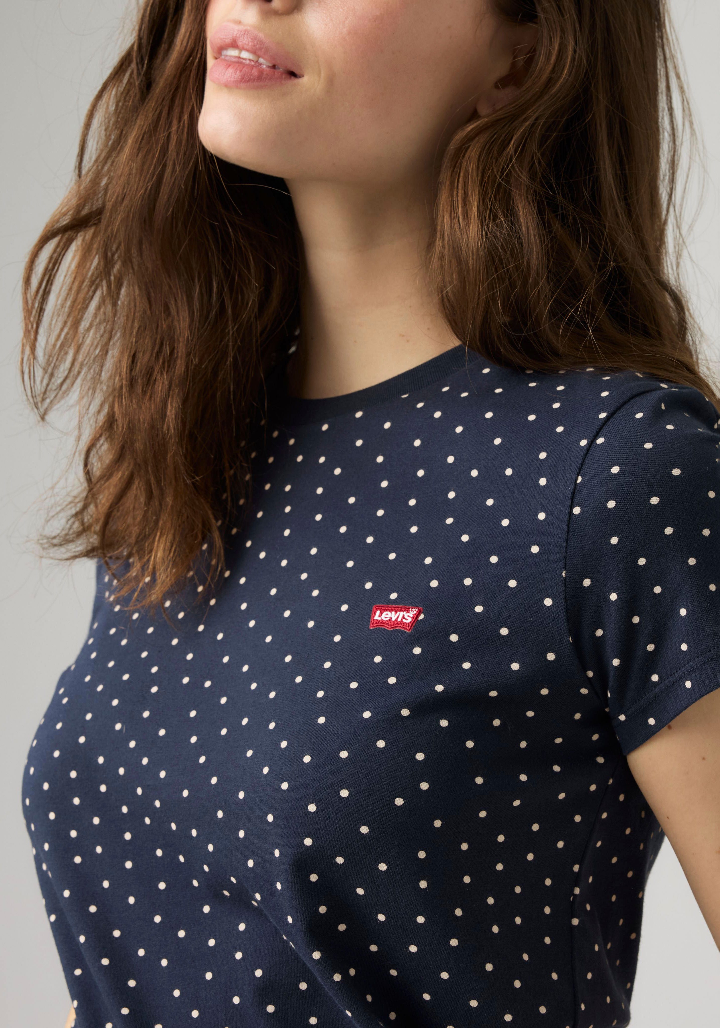 Levi's® T-Shirt PERFECT TEE mit All-Over Print – Bild 4 von 5
