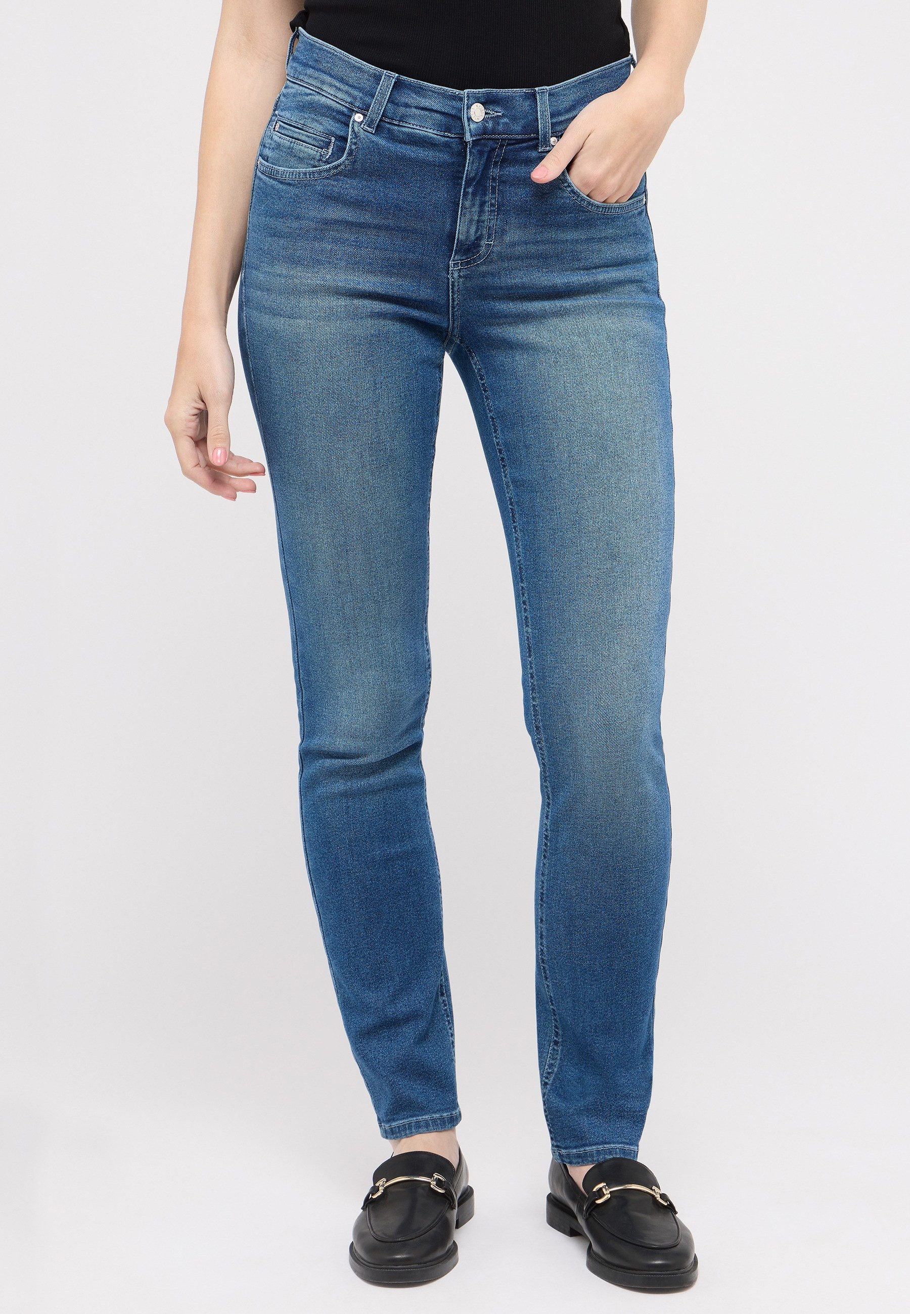 Slim-fit-Jeans Cici