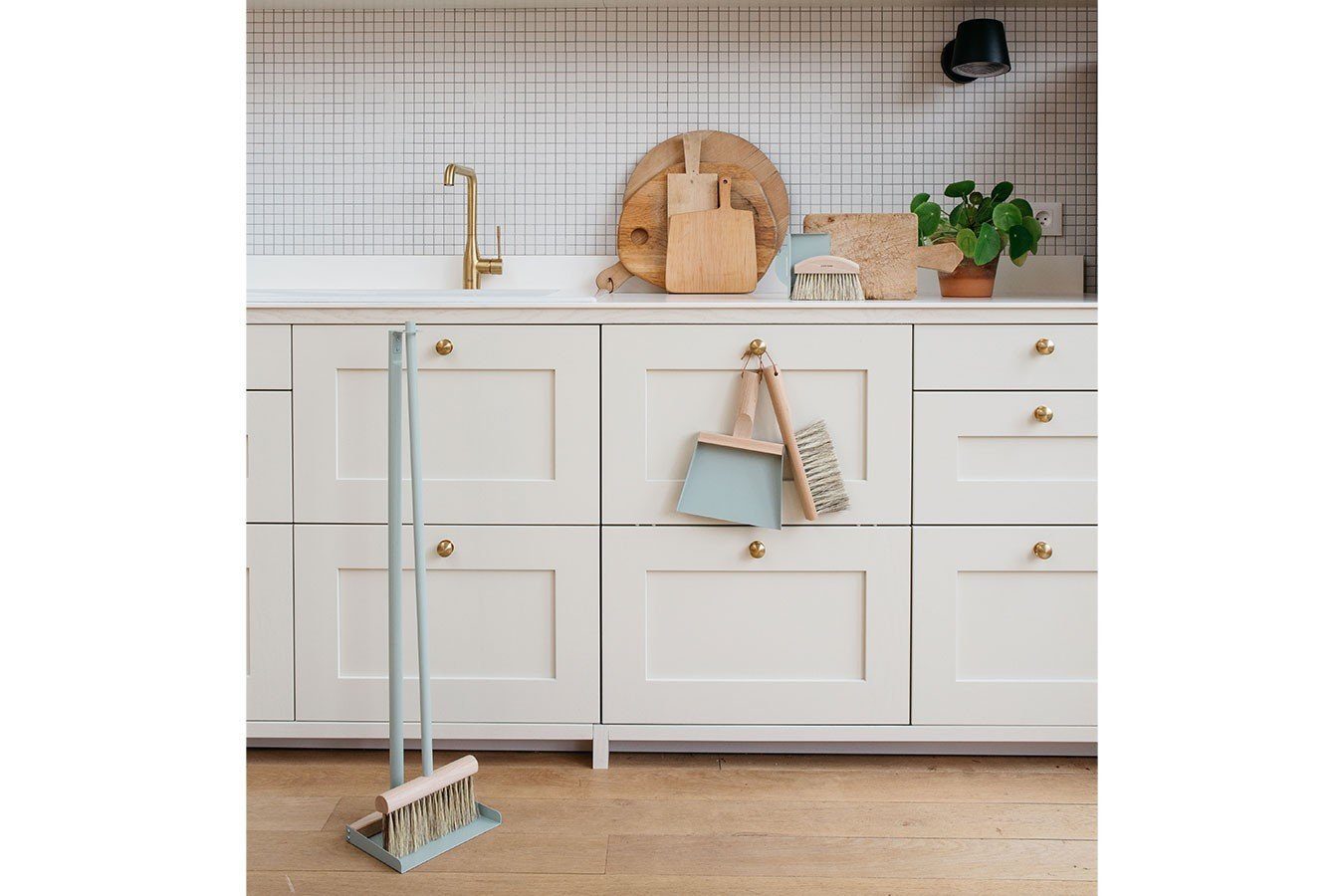 Andrée Jardin Krümelkehrer Krümelbesen Set Clynk Natural Collection mint