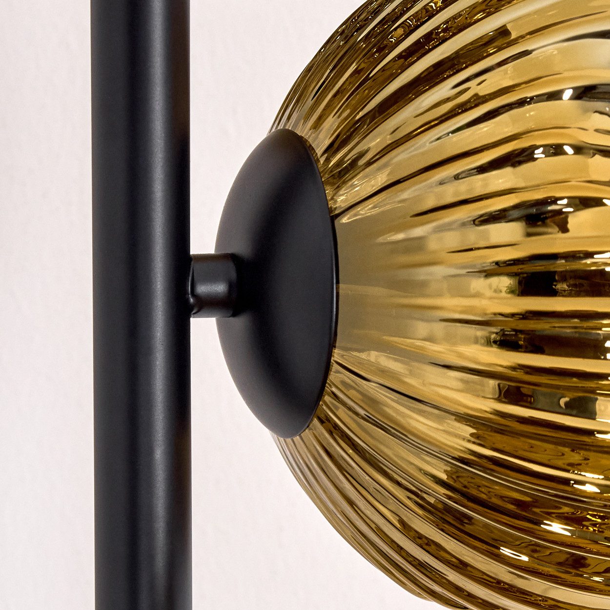 hofstein Stehlampe Stehlampe aus Metall/Riffelglas in Schwarz/Goldfarben, ohne Leuchtmittel, Stehleuchte Retro/Vintage, Ø Schirme 15 cm, Fußschalter, 160 cm, E14