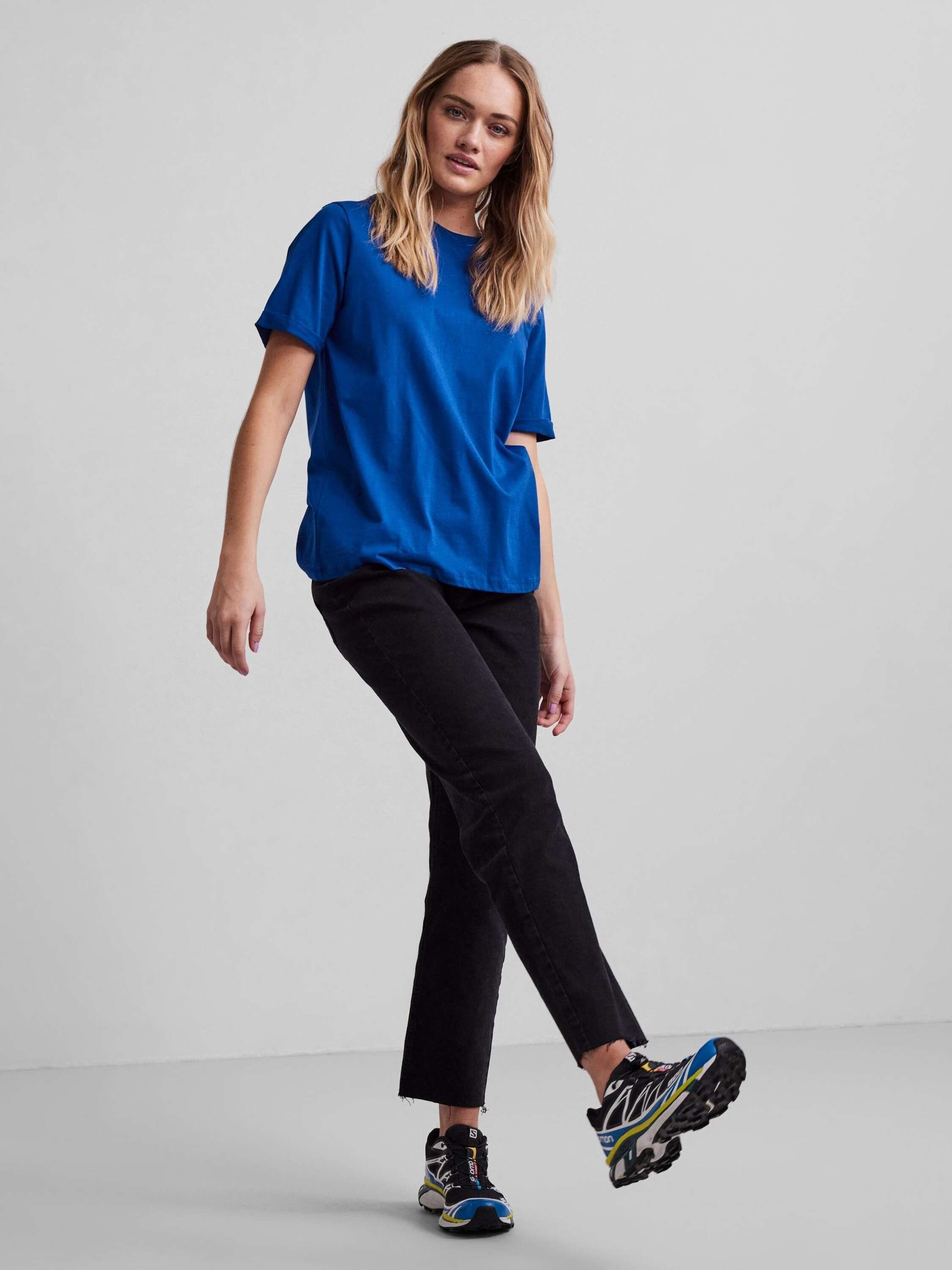 pieces T-Shirt Ria (1-tlg) Plain/ohne Details günstig online kaufen