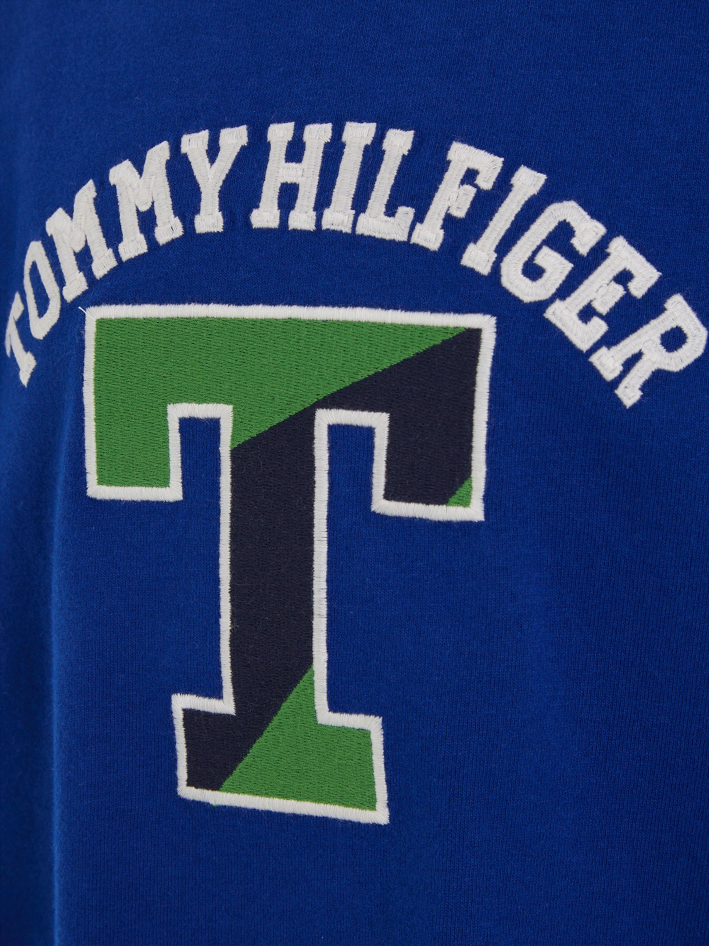 Tommy Hilfiger T-Shirt T VARSITY mit Hilfiger Print großem S/S Tommy TEE Front