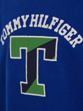 Tommy Hilfiger T-Shirt T VARSITY TEE S/S mit großem Tommy Hilfiger Front Print