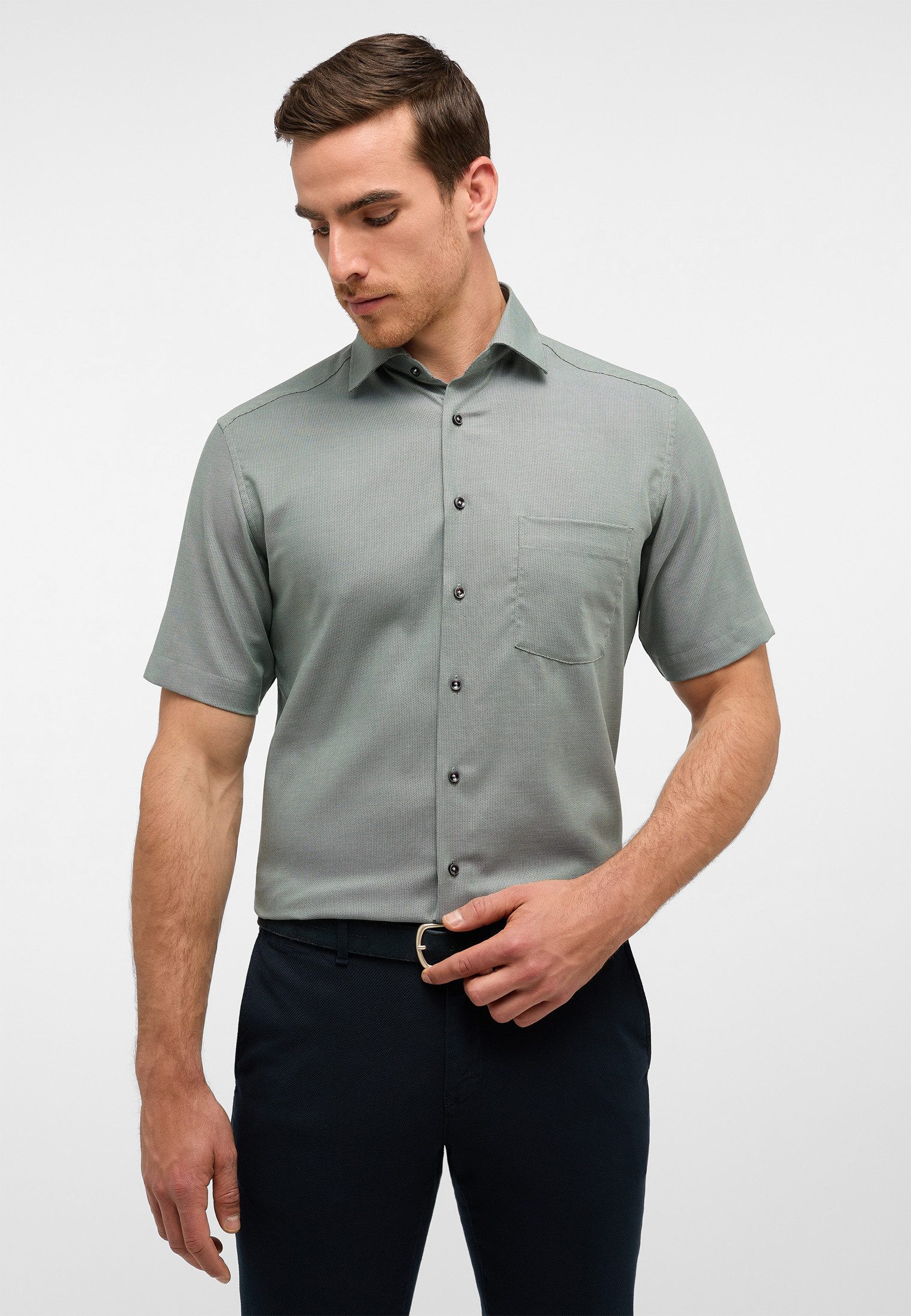 Eterna Kurzarmhemd MODERN FIT NON IRON günstig online kaufen