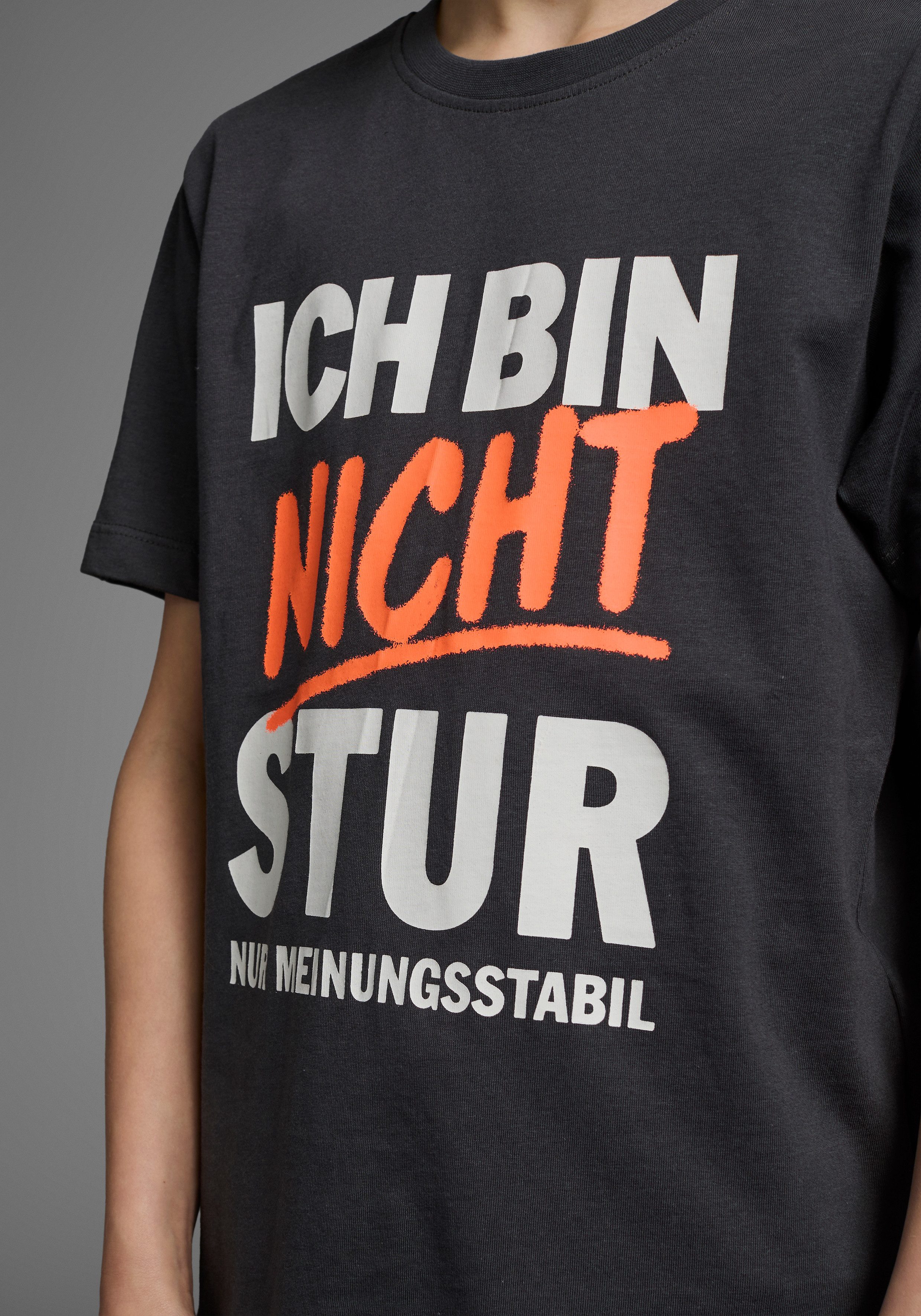 KIDSWORLD T-Shirt ICH BIN NICHT STUR Kurzarm, mit Rundhalsausschnitt, mit trendigem Aufdruck