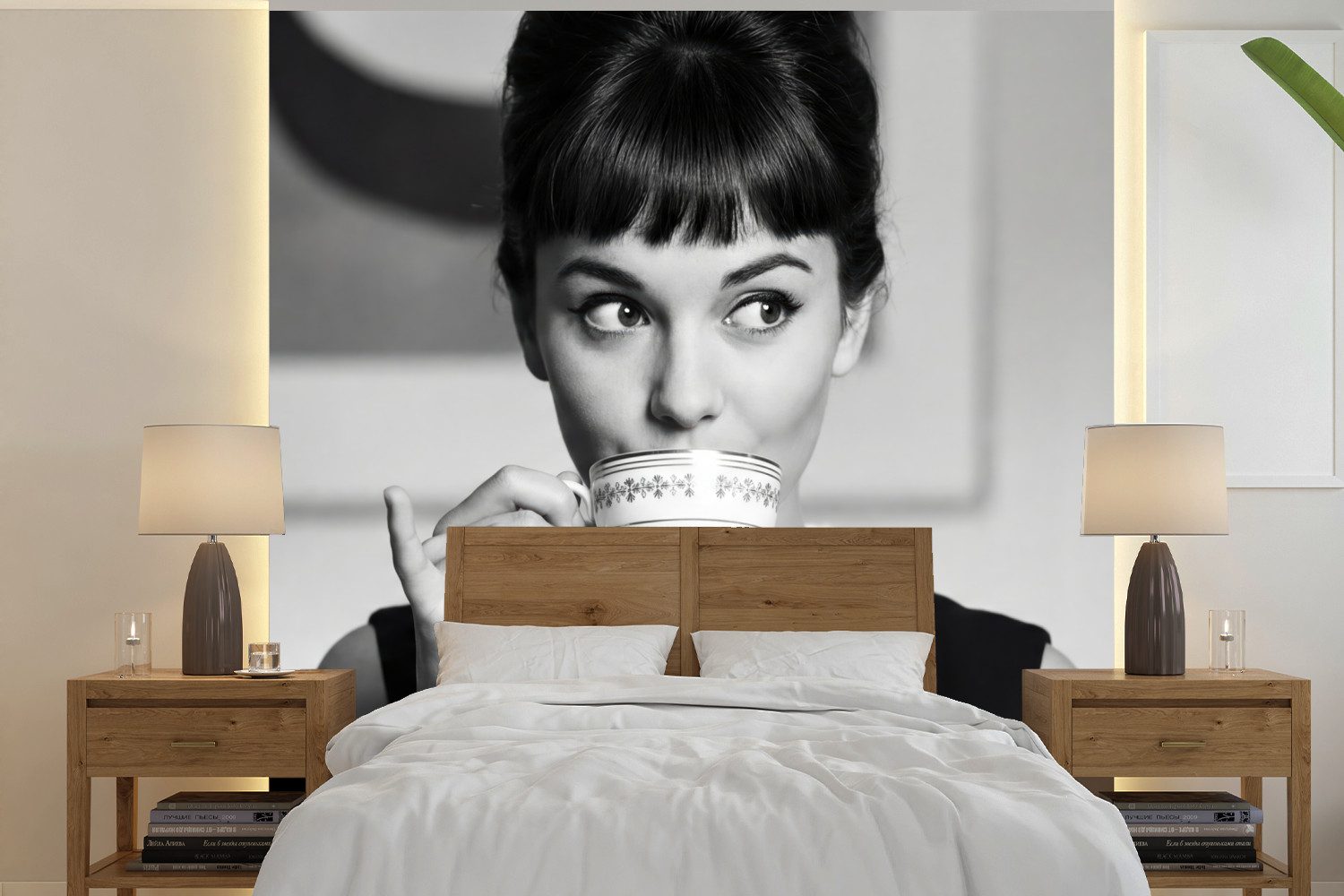 MuchoWow Fototapete Porträt - Tee - Frau, Matt, bedruckt, Vliestapete für Wohnzimmer Schlafzimmer Küche, Fototapete, 220x220 cm