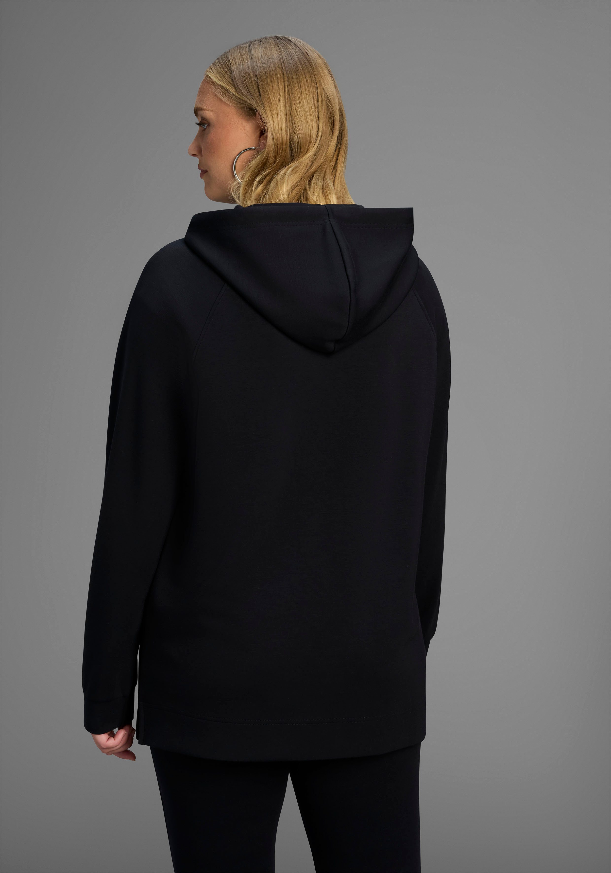 KangaROOS Kapuzensweatshirt aus weichem Scuba mit glatter Innenseite günstig online kaufen