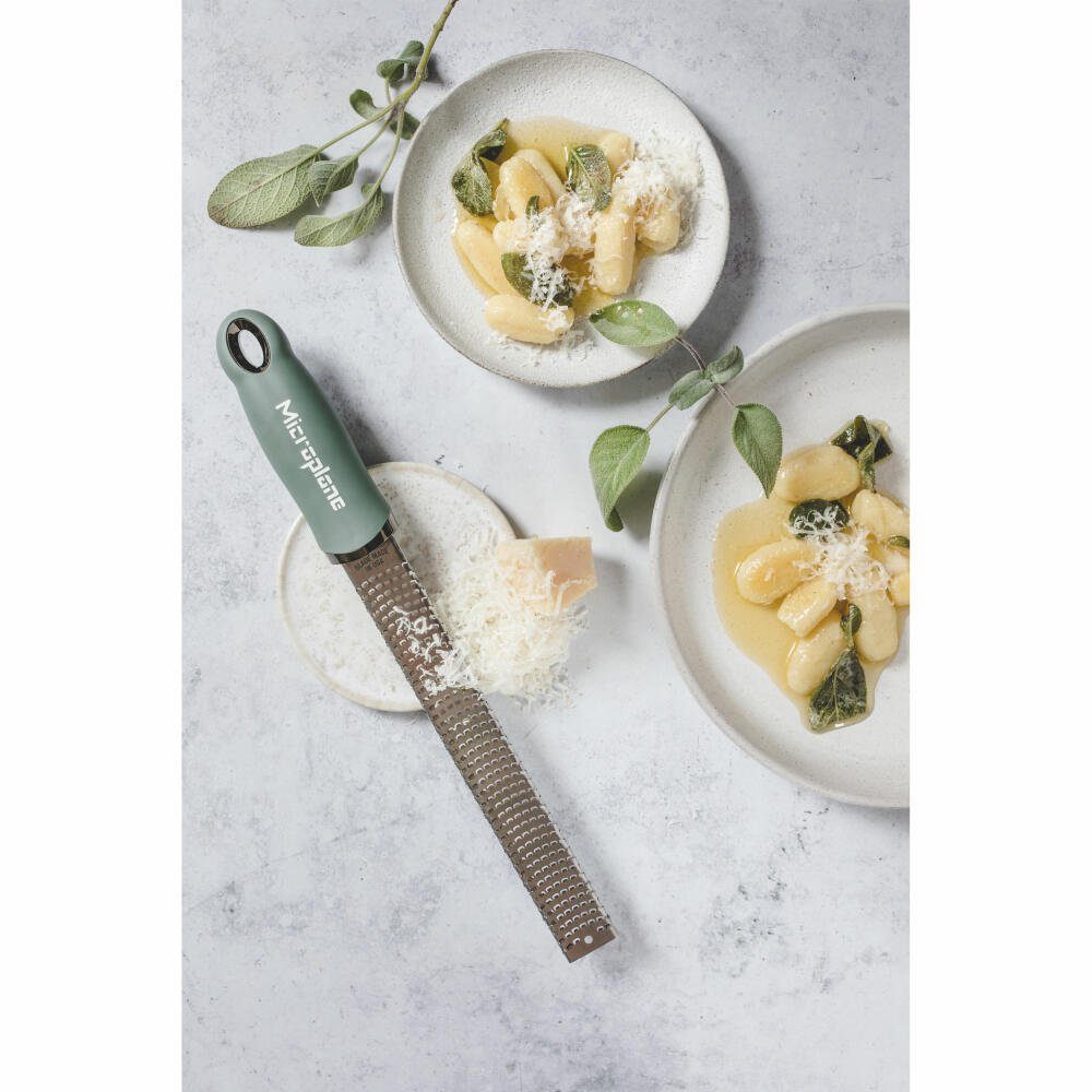 Microplane Küchenreibe Premium Eucalyptus Klinge Kunststoff, Green, Classic photogeätzte Edelstahl