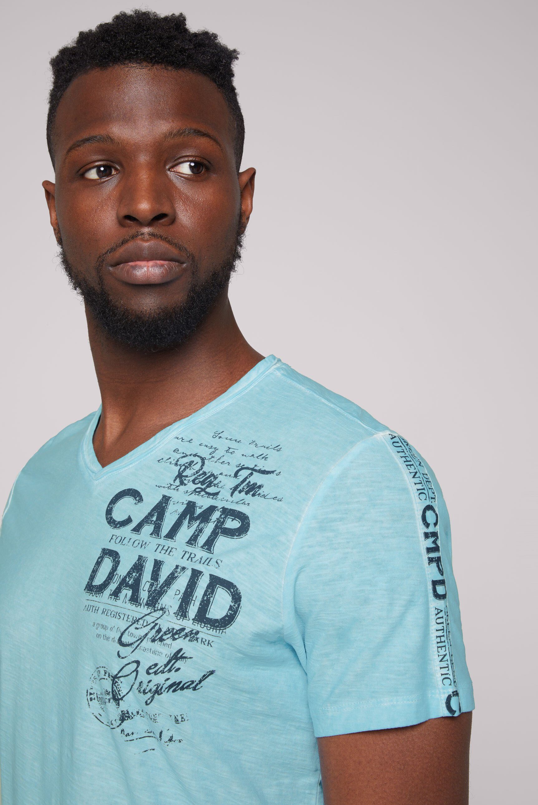 CAMP aus Baumwolle V-Shirt DAVID