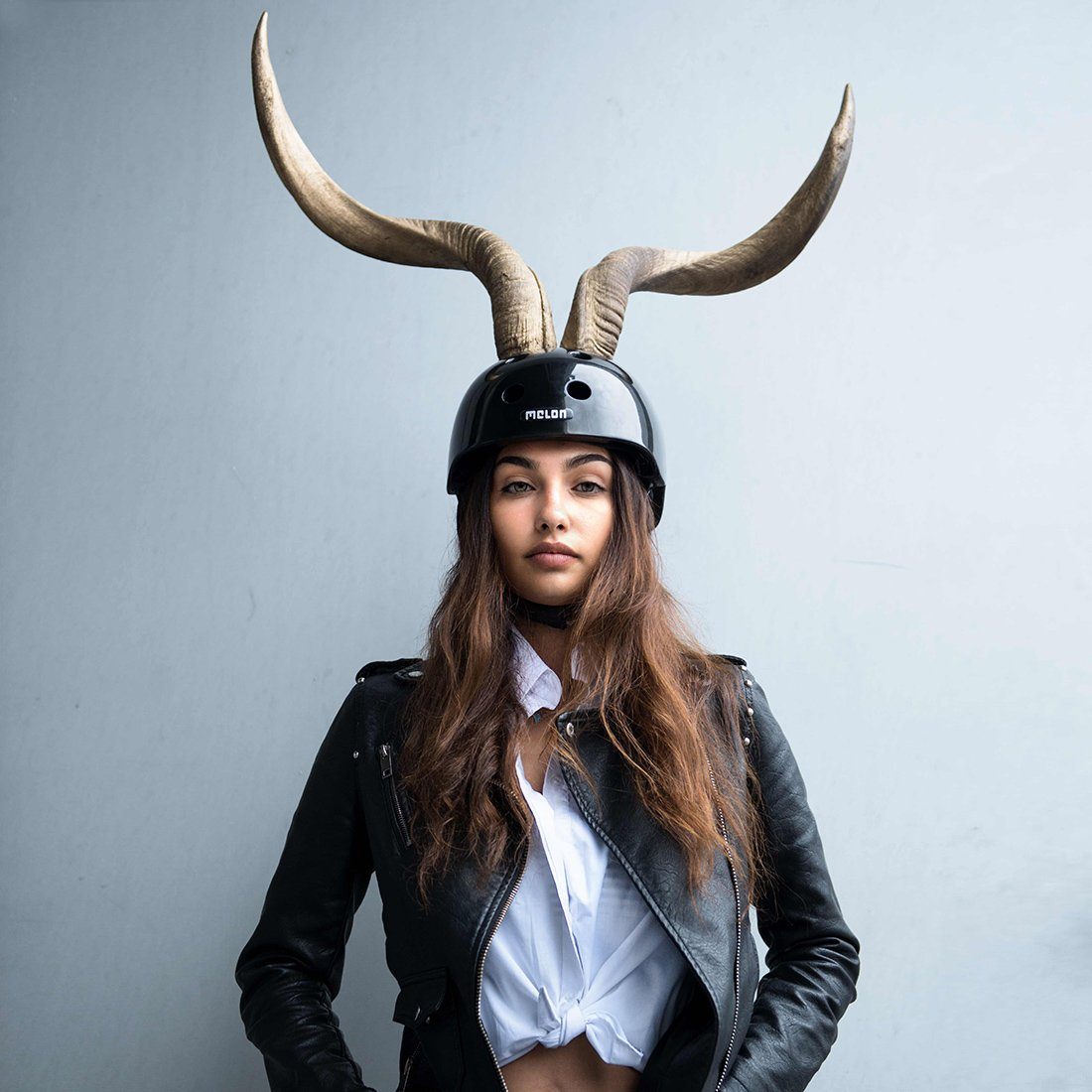 Melon Fahrradhelm Closed Eyes (matte), super leicht, Magnetverschluss, größenverstellbar, mehr als 50 Designs – Bild 2 von 5