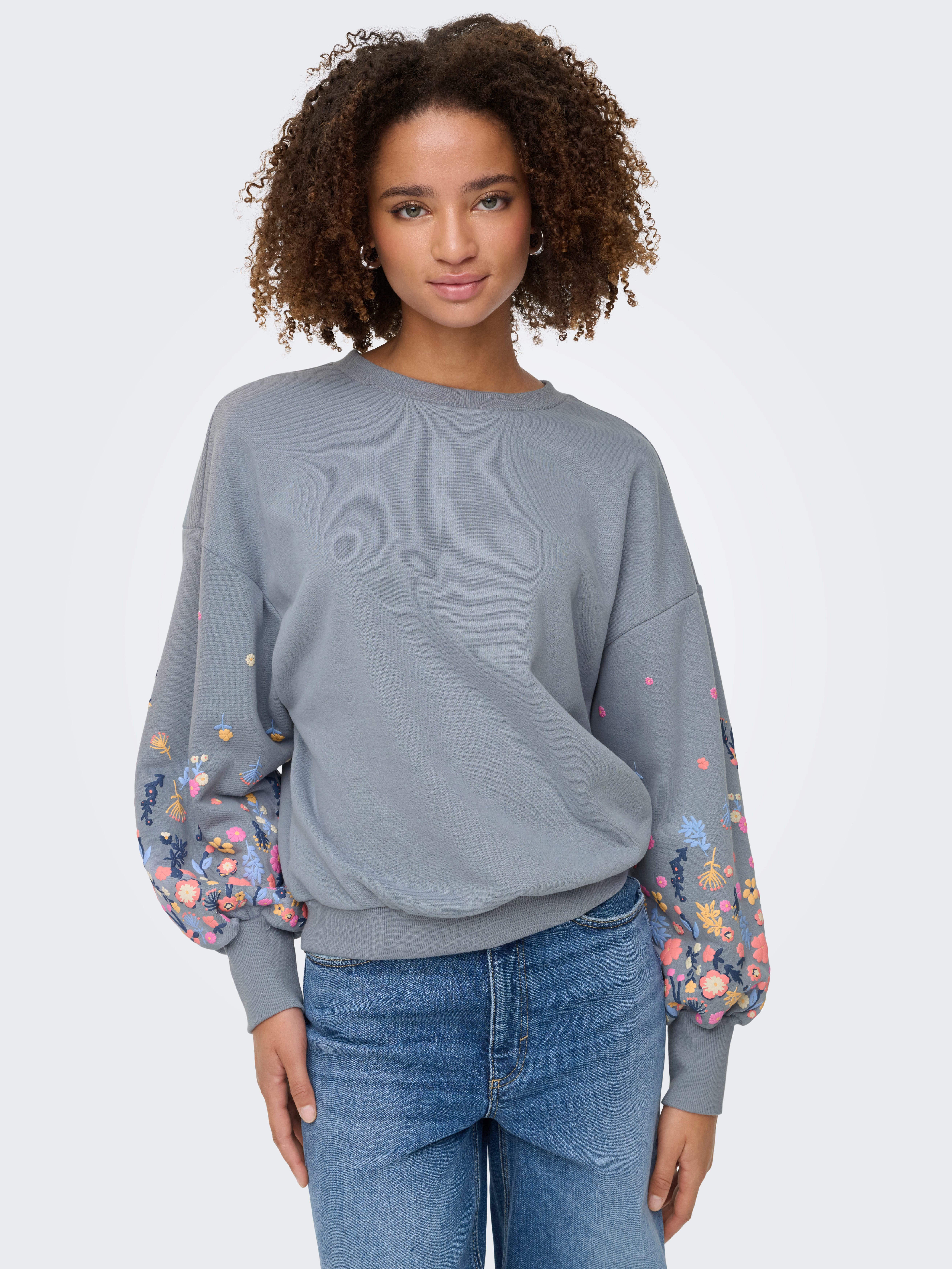 ONLY Sweatshirt ONLBROOKE L/S O-NECK FLOWER SWT Baumwollmischung, regular fit