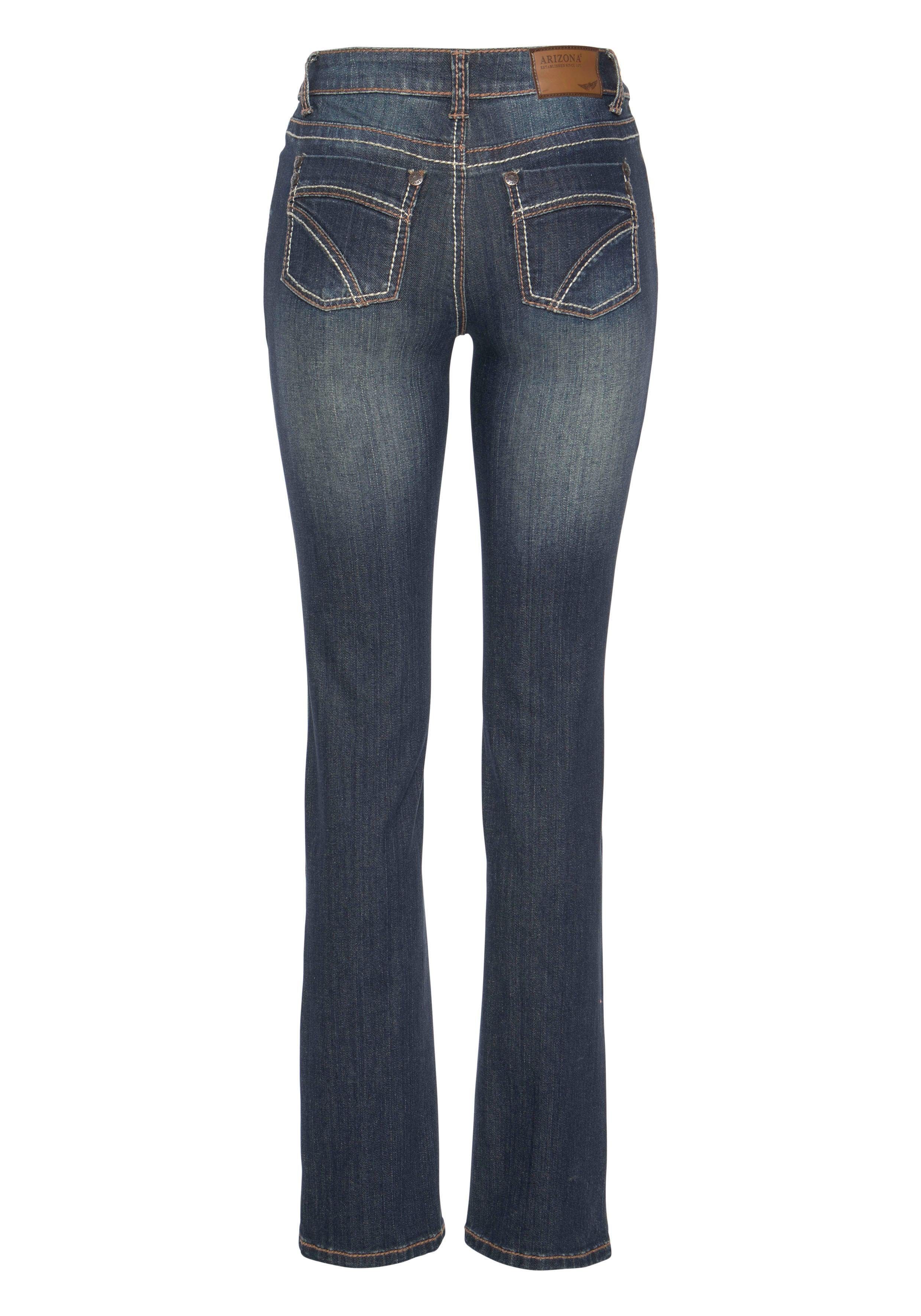 Arizona Gerade Jeans Kontrastnähte niedrige Leibhöhe, in 5-Pocket-Form, Used-Look-Waschung