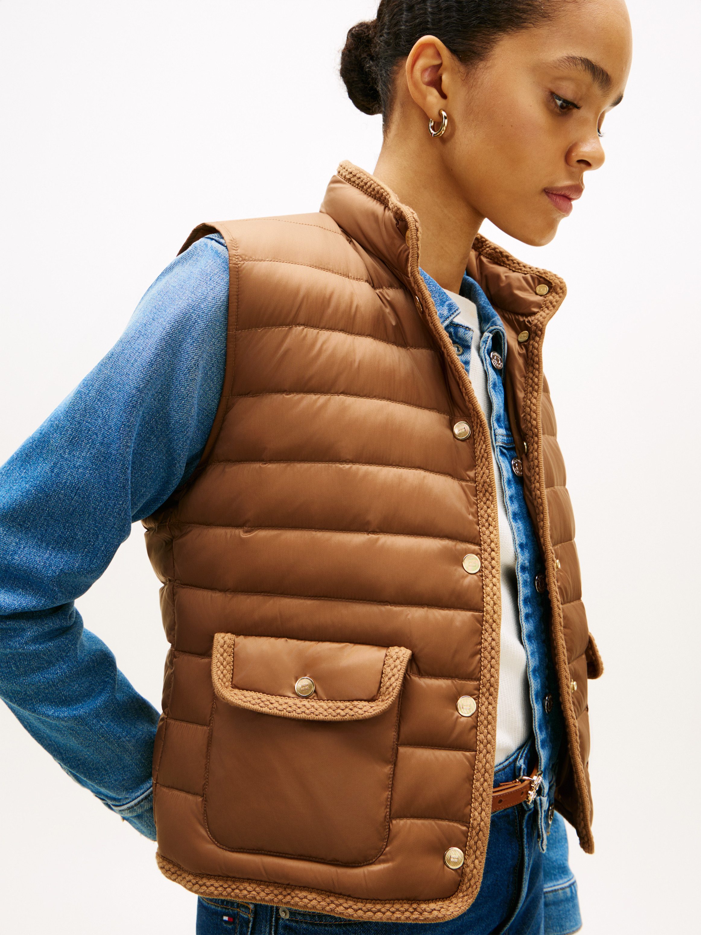 Tommy Hilfiger Steppweste FEMININE LW DOWN VEST mit aufgesetzten Taschen