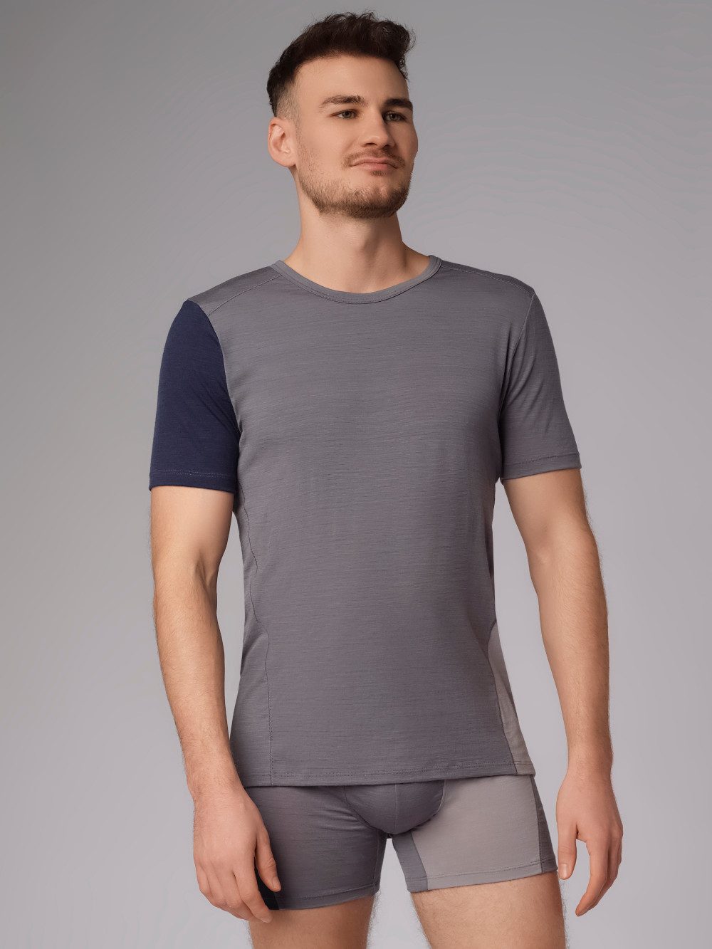 Kurzarmshirt aus Merinowolle