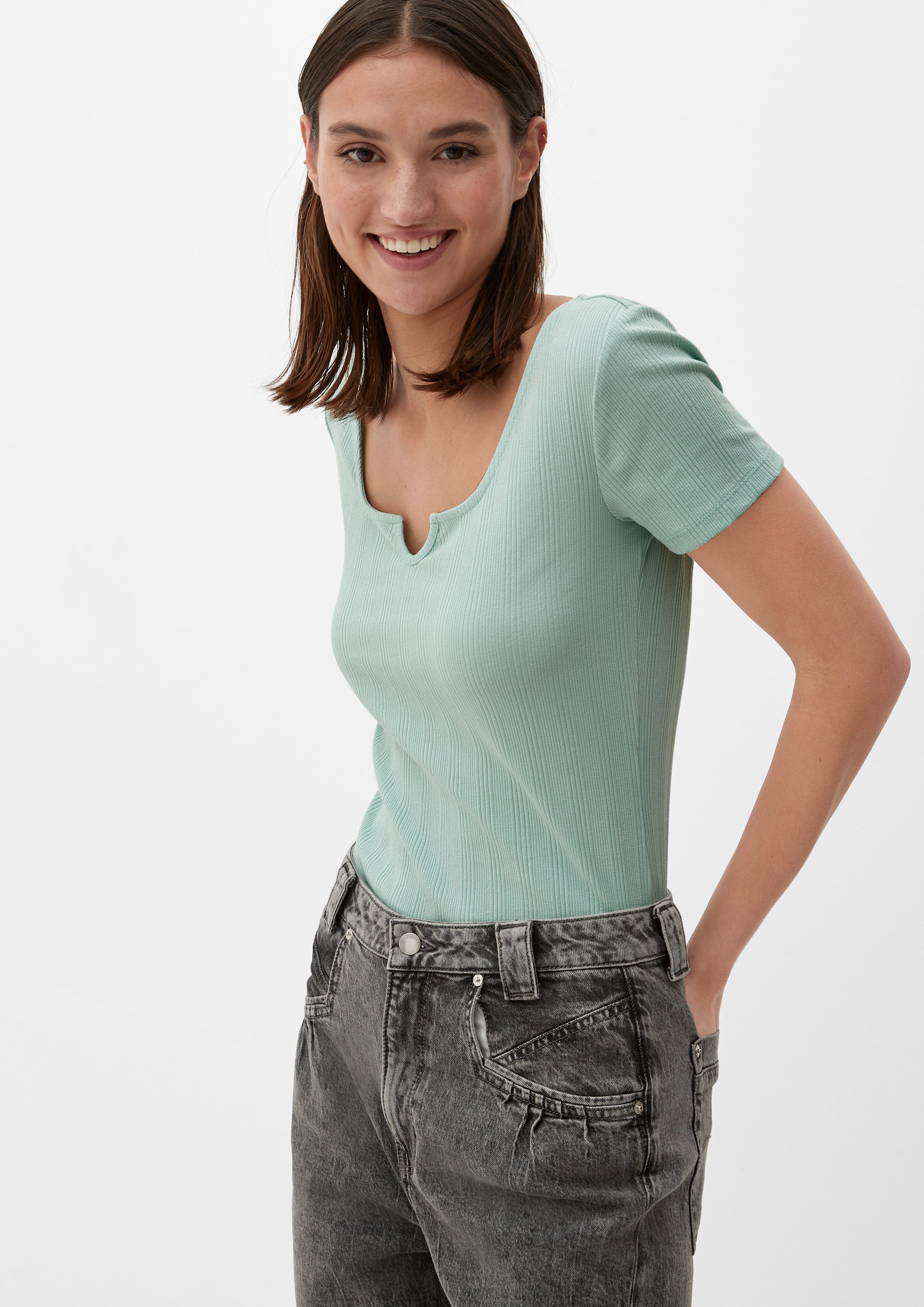 Kurzarmshirt T-Shirt mit Tunika-Ausschnitt