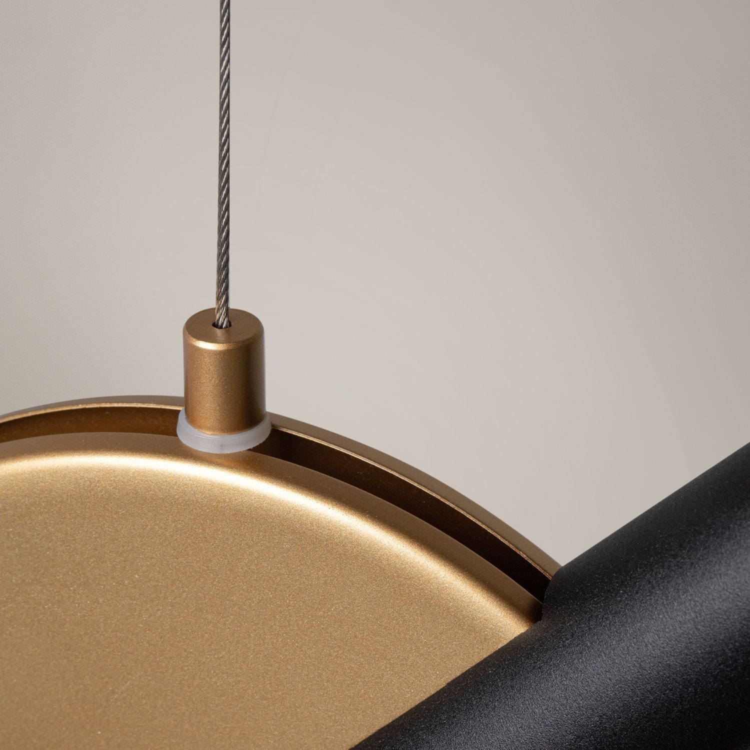 Licht-Erlebnisse Pendelleuchte BERO, LED fest integriert, Warmweiß, Metall LED H: max. 220 cm in Messing Schwarz 3000 K warmweißes Licht