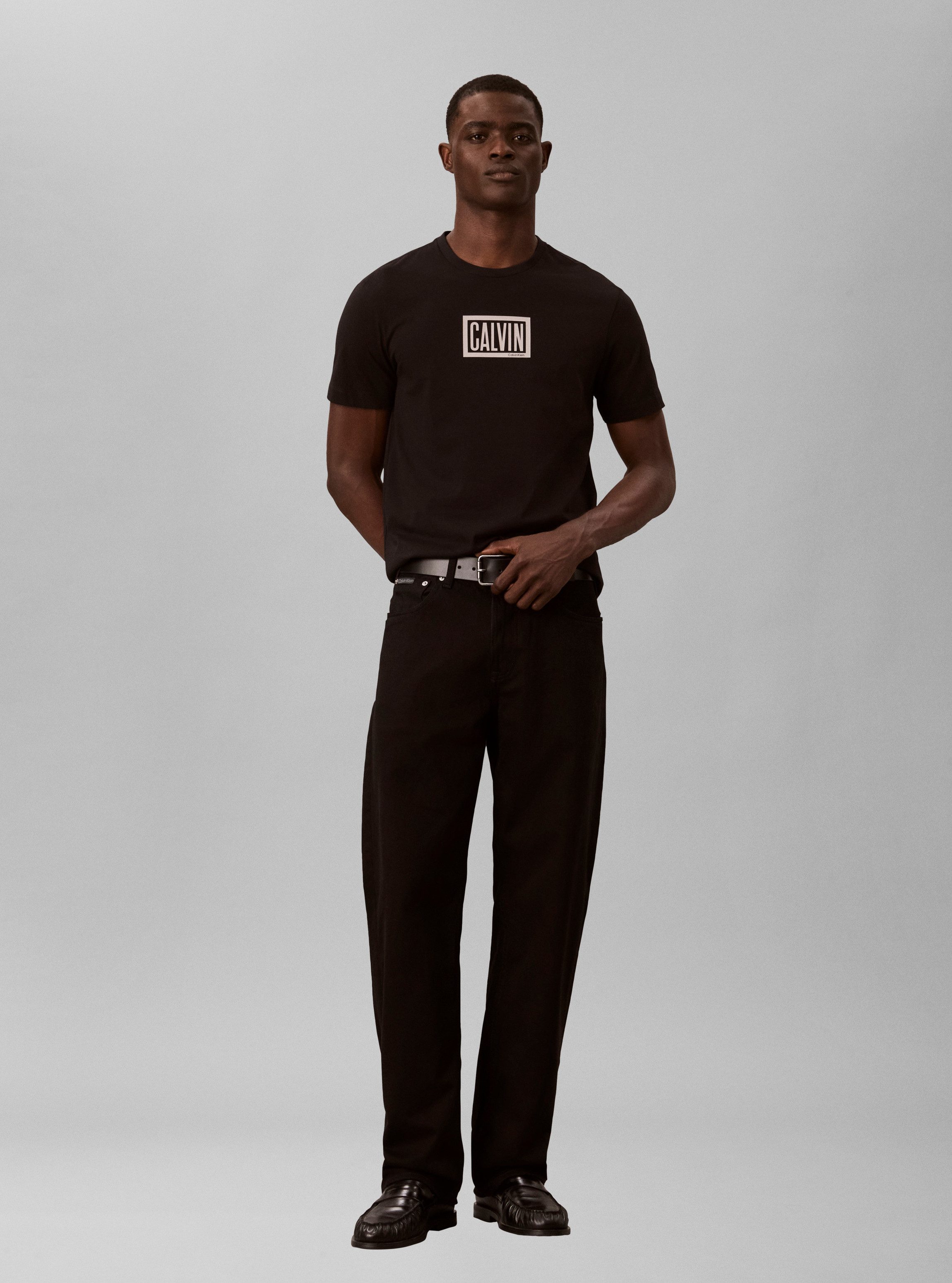 Calvin Klein Jeans T-Shirt BOXED CALVIN GRAPHIC TEE Regular fit, Druck – Bild 5 von 5