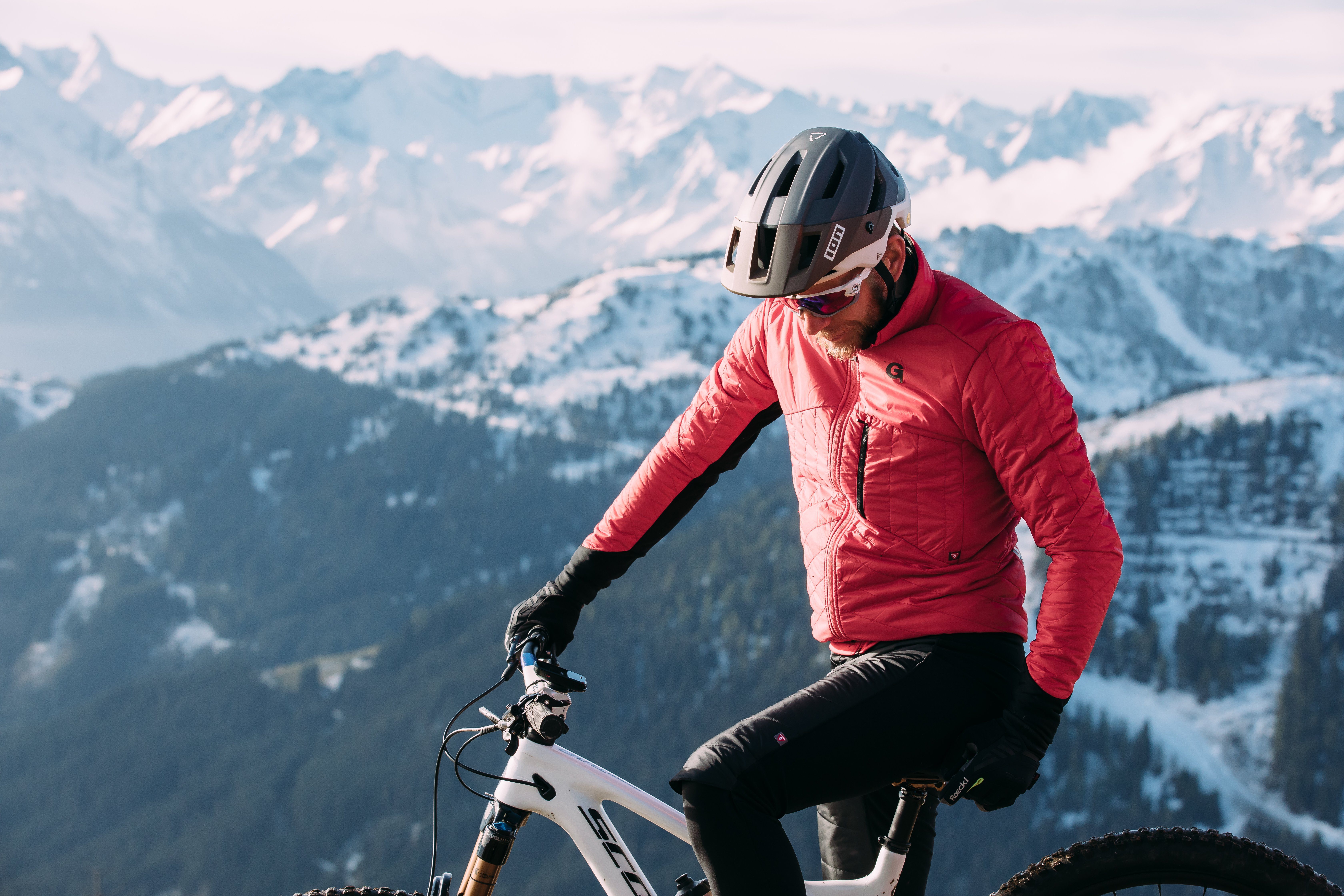 warm, Tomar Fahrradjacke Herren anthrazit und winddicht Primaloft-Jacke, atmungsaktiv Gonso