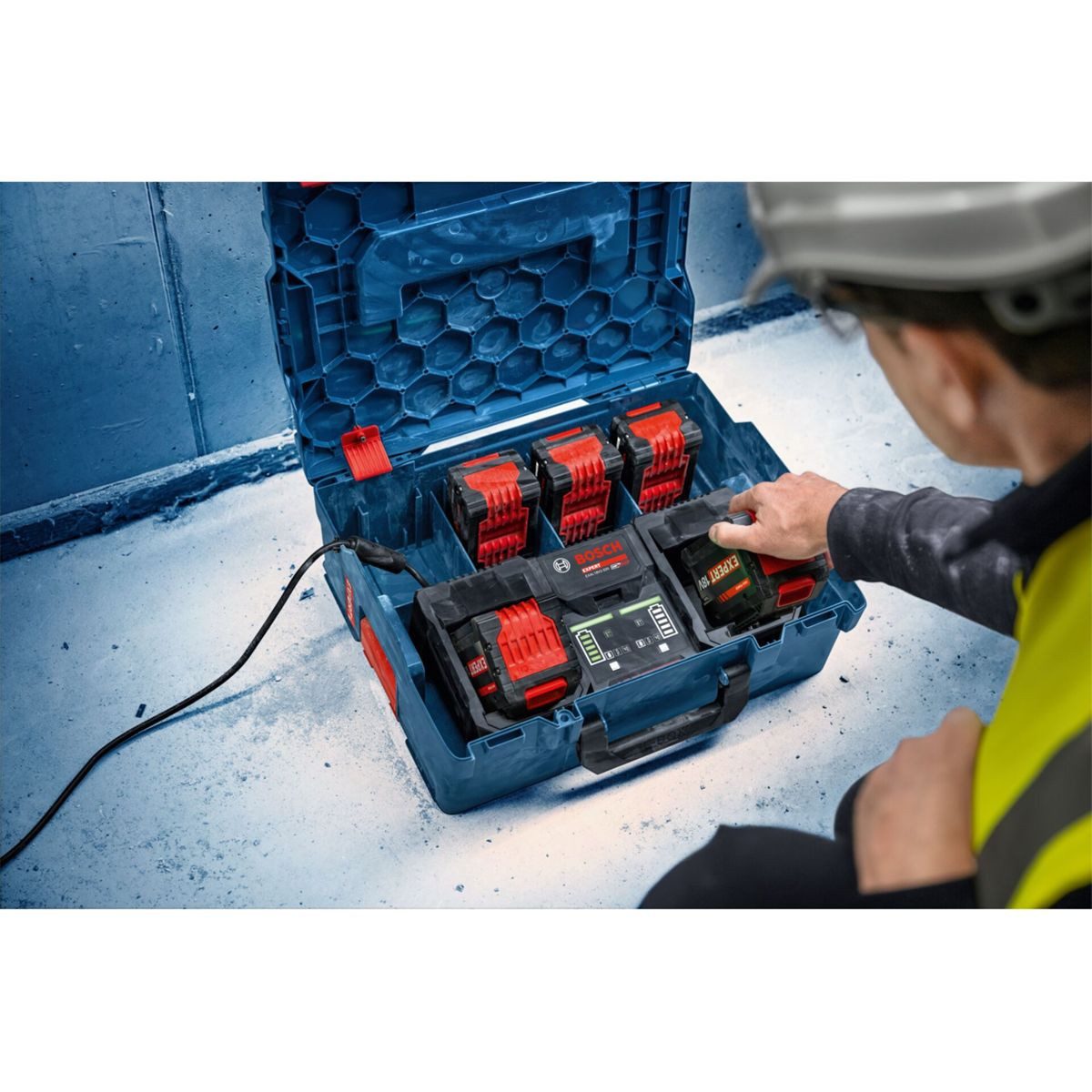 BOSCH Starter-Set 2x EXBA18V-55 2x EXBA18V-80 Werkzeug-Akku-Ladetechnik