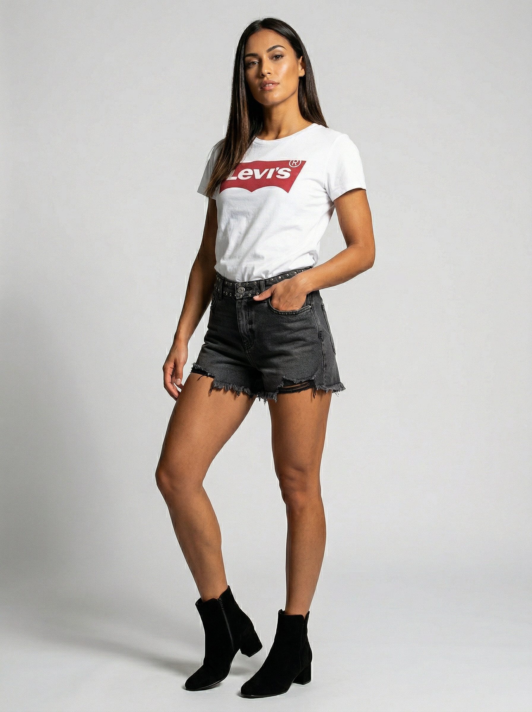 Zum Outfit 4
